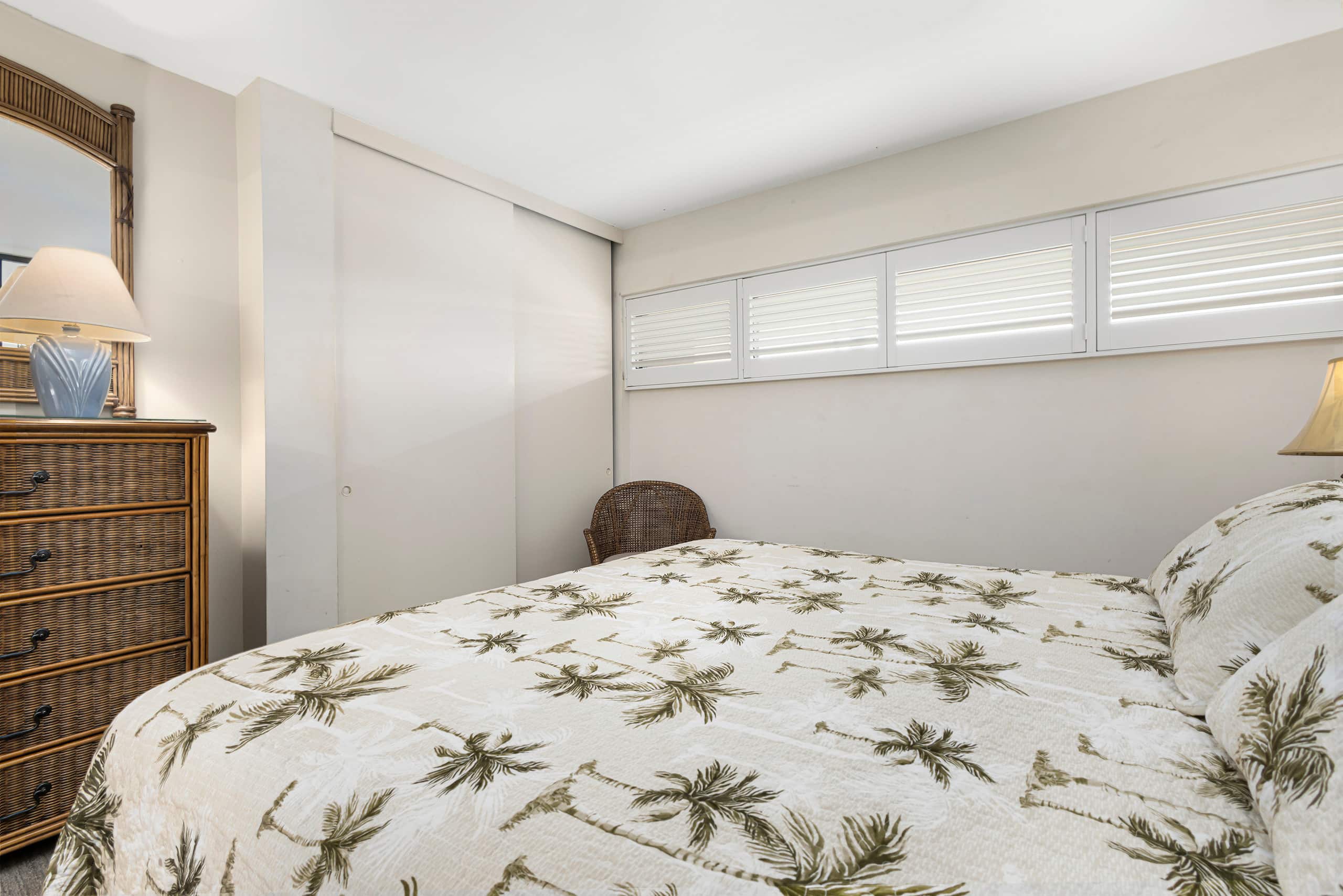 Condo in Kihei · ★4.92 · 1 bedroom · 2 beds · 1 bath - Image 15