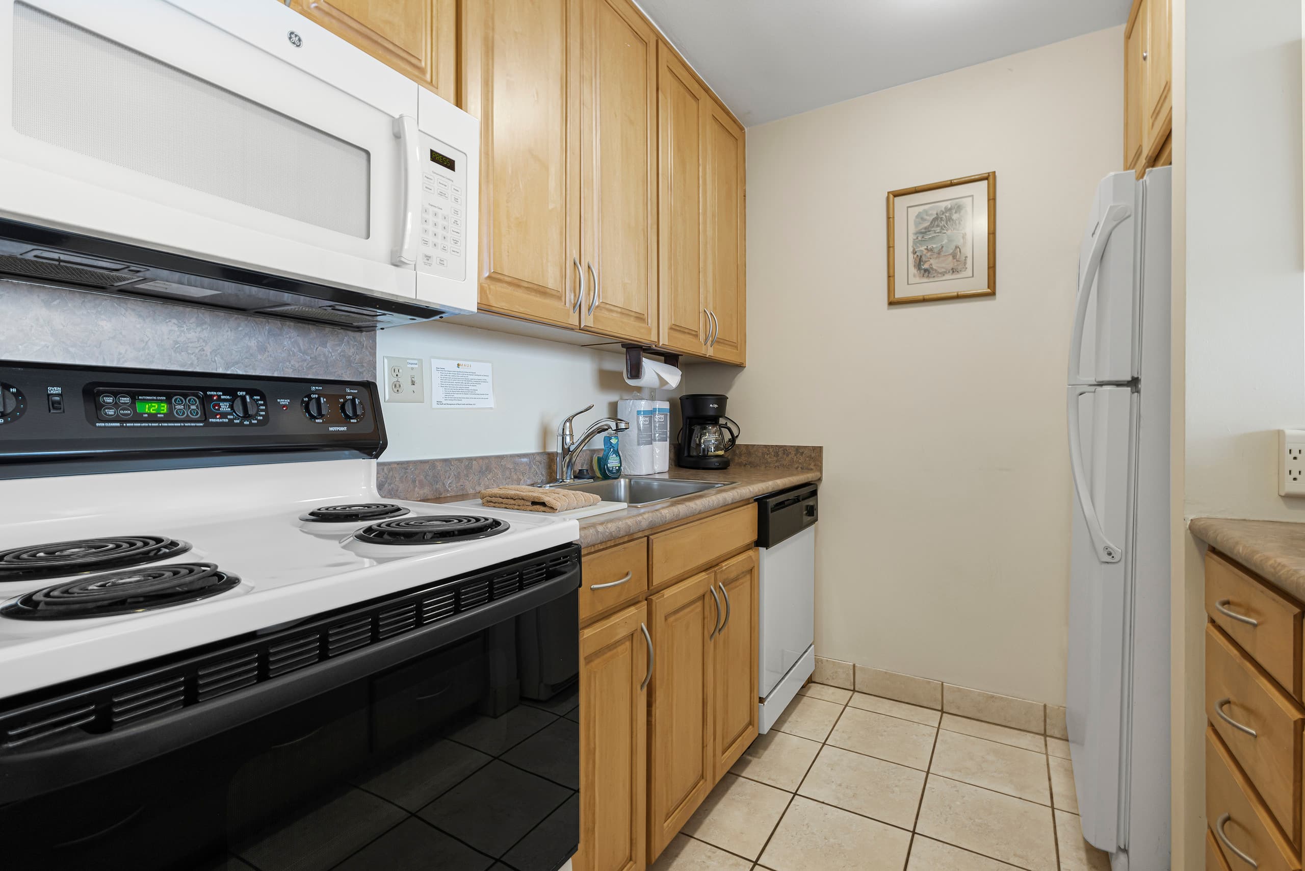 Condo in Kihei · ★4.92 · 1 bedroom · 2 beds · 1 bath - Image 12