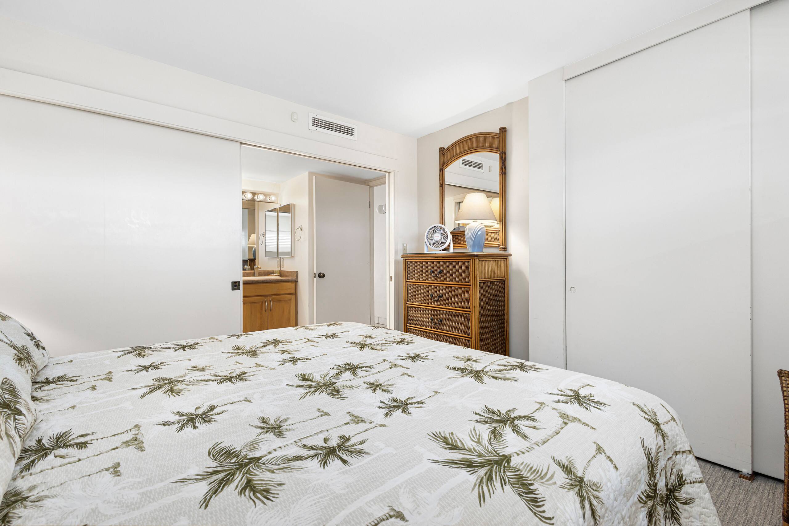 Condo in Kihei · ★4.92 · 1 bedroom · 2 beds · 1 bath - Image 17