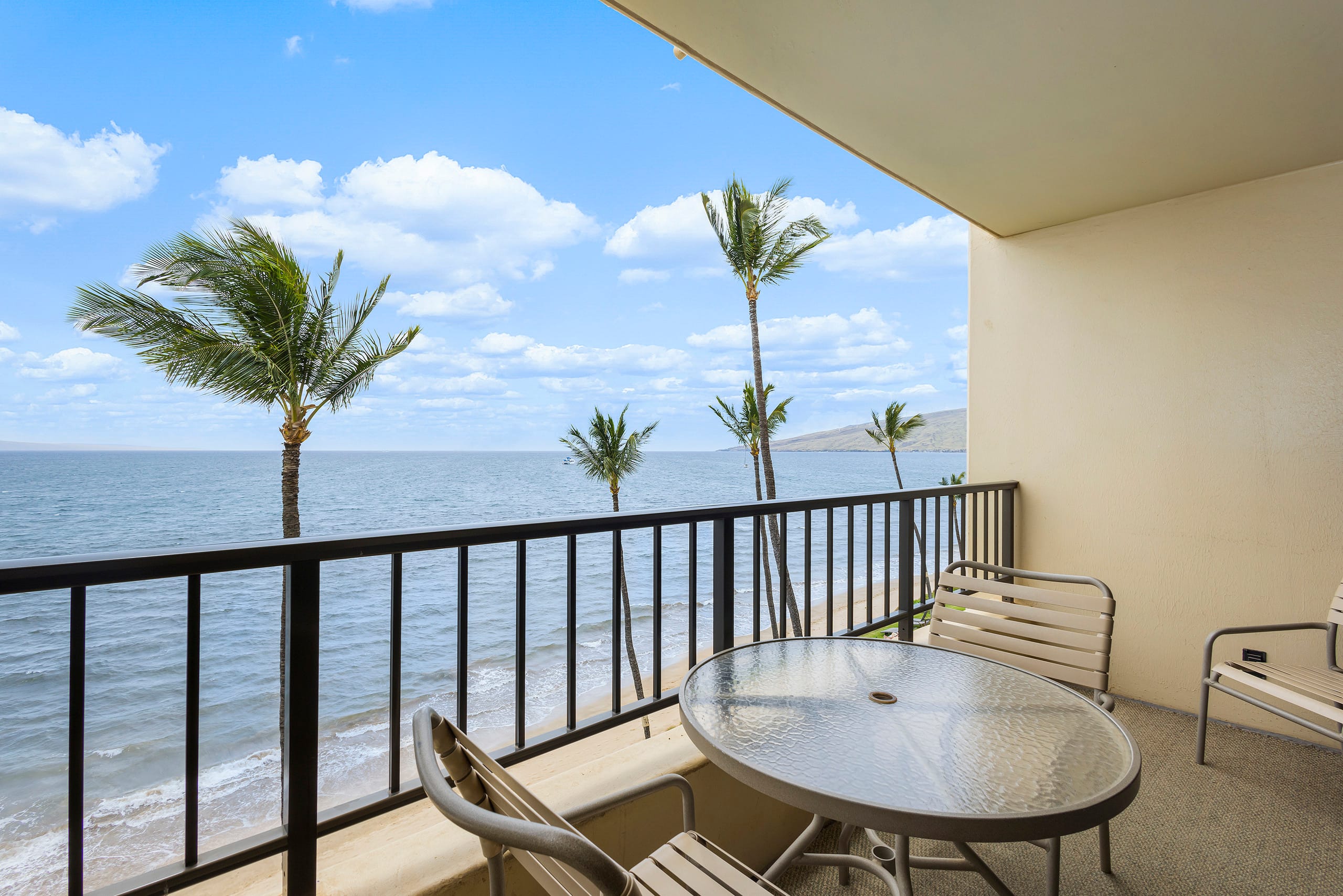 Condo in Kihei · ★4.83 · 1 bedroom · 2 beds · 1 bath - Image 1
