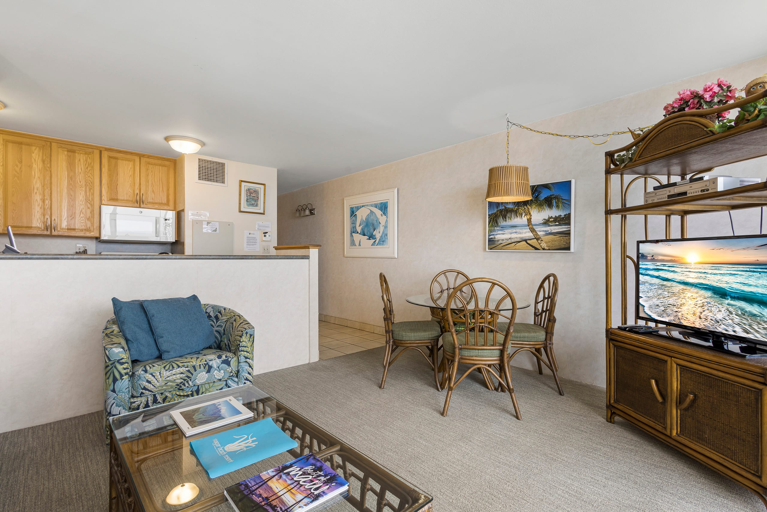 Condo in Kihei · ★4.83 · 1 bedroom · 2 beds · 1 bath - Image 10