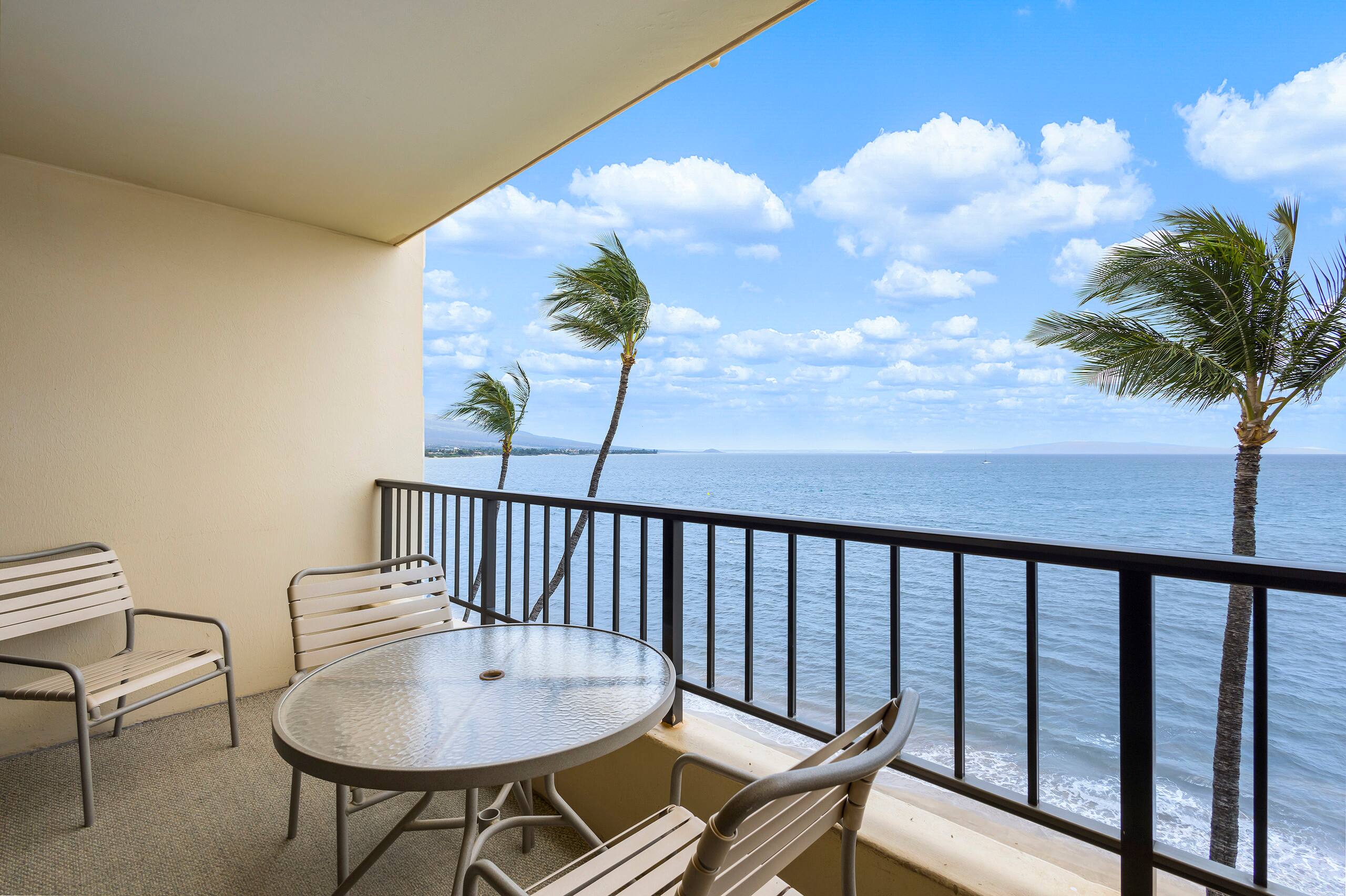 Condo in Kihei · ★4.83 · 1 bedroom · 2 beds · 1 bath - Image 3