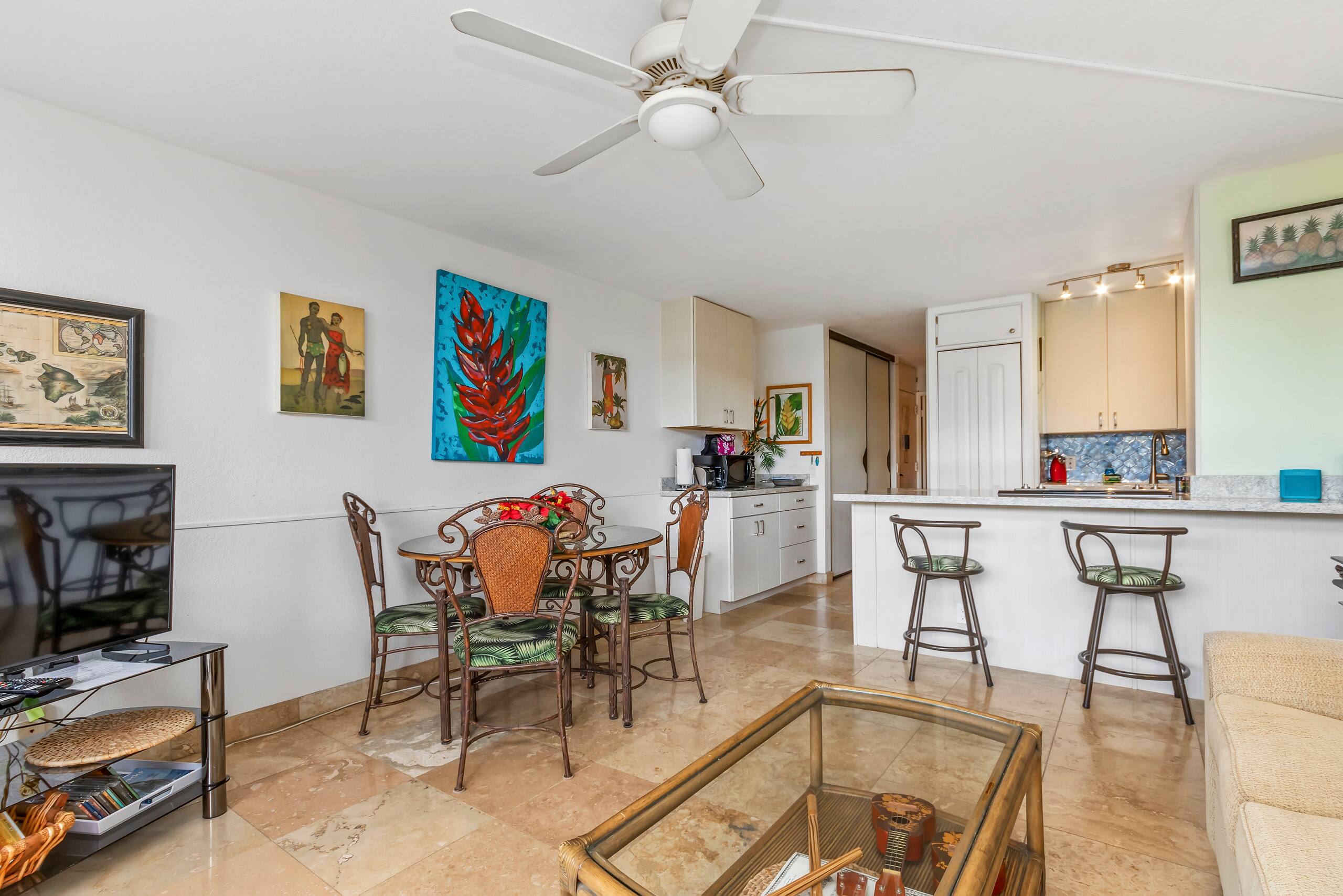Condo in Kihei · ★5.0 · 1 bedroom · 1 bed · 1 shared bath - Image 2