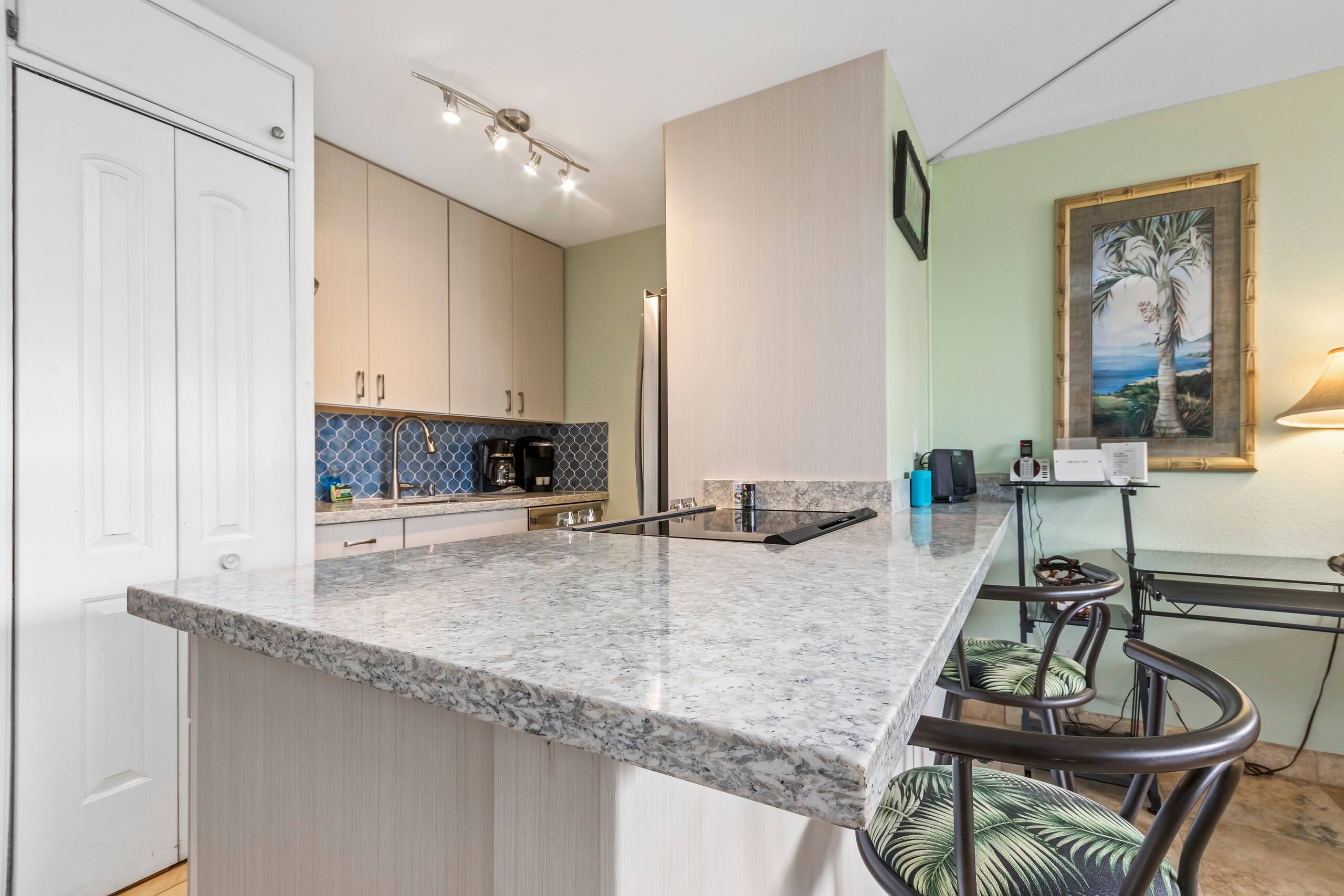 Condo in Kihei · ★5.0 · 1 bedroom · 1 bed · 1 shared bath - Image 8