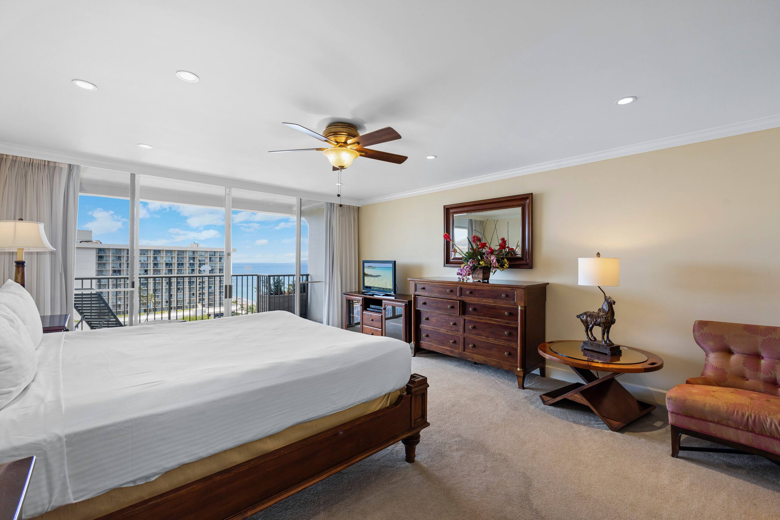 Condo in Lahaina · ★4.63 · 2 bedrooms · 3 beds · 2 baths - Image 23