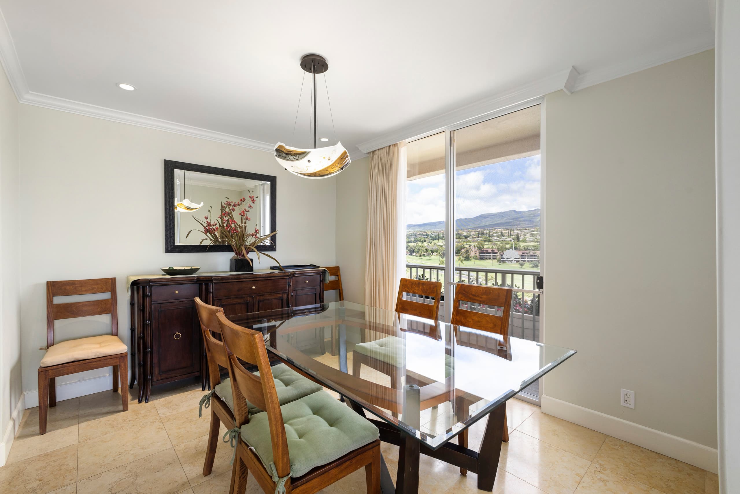 Condo in Lahaina · ★4.63 · 2 bedrooms · 3 beds · 2 baths - Image 10