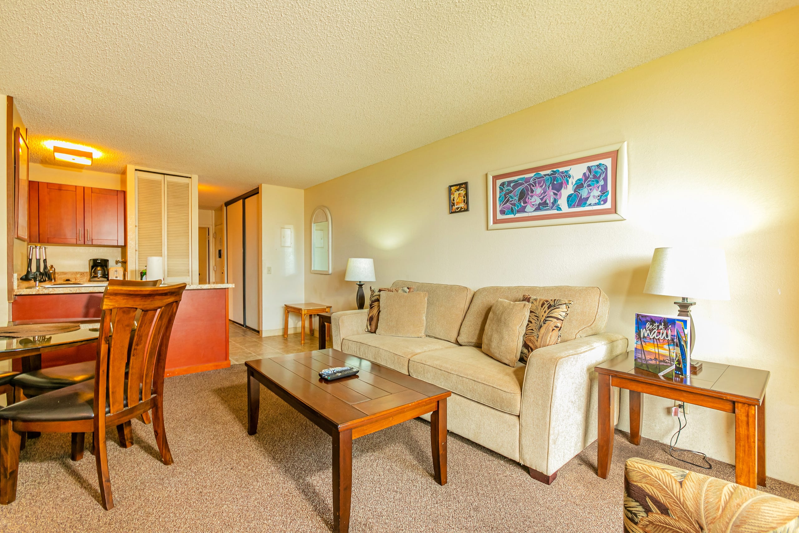 Condo in Kihei · ★4.36 · 1 bedroom · 2 beds · 1 shared bath - Image 5