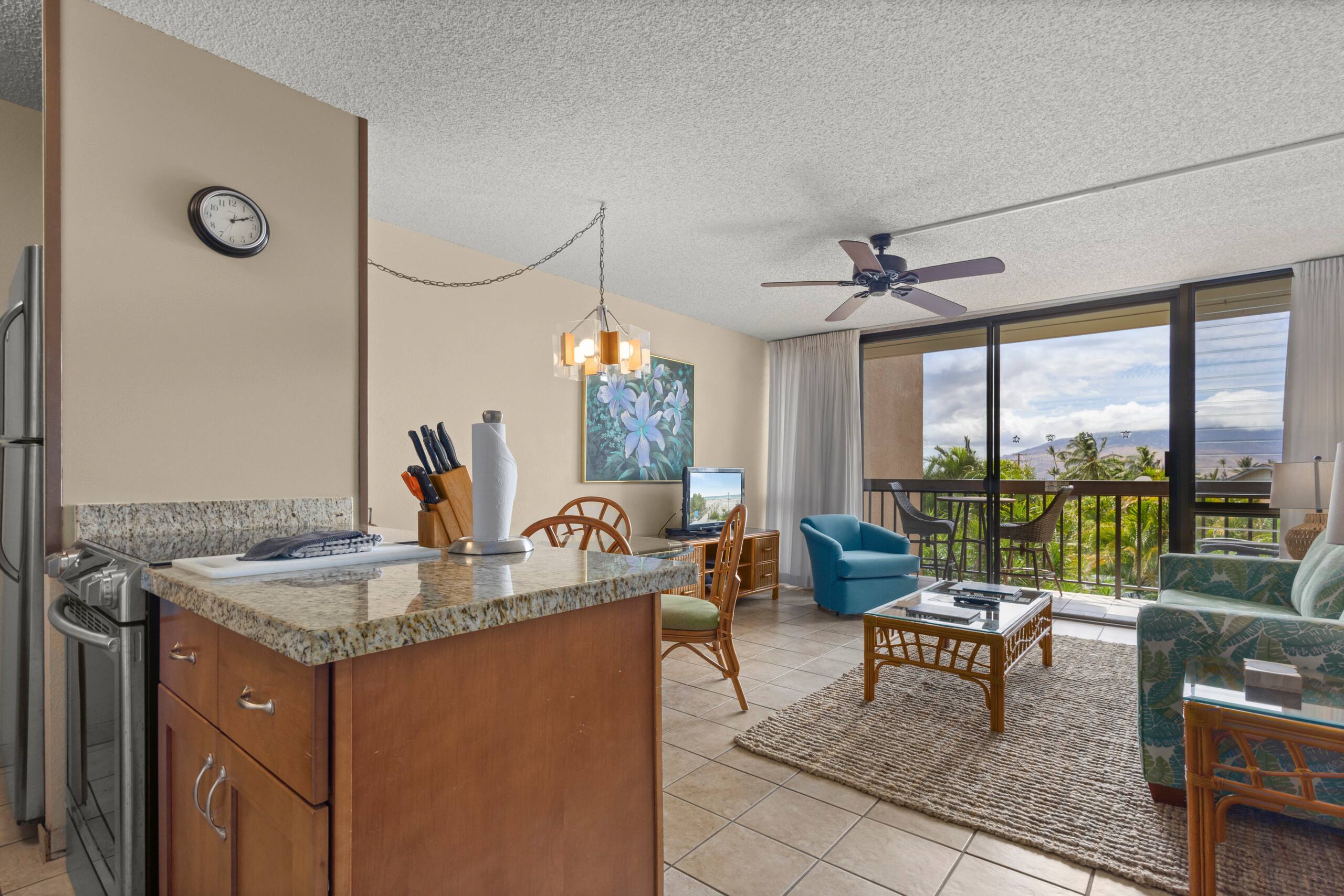 Condo in Kihei · ★4.5 · 1 bedroom · 2 beds · 1 shared bath - Image 7