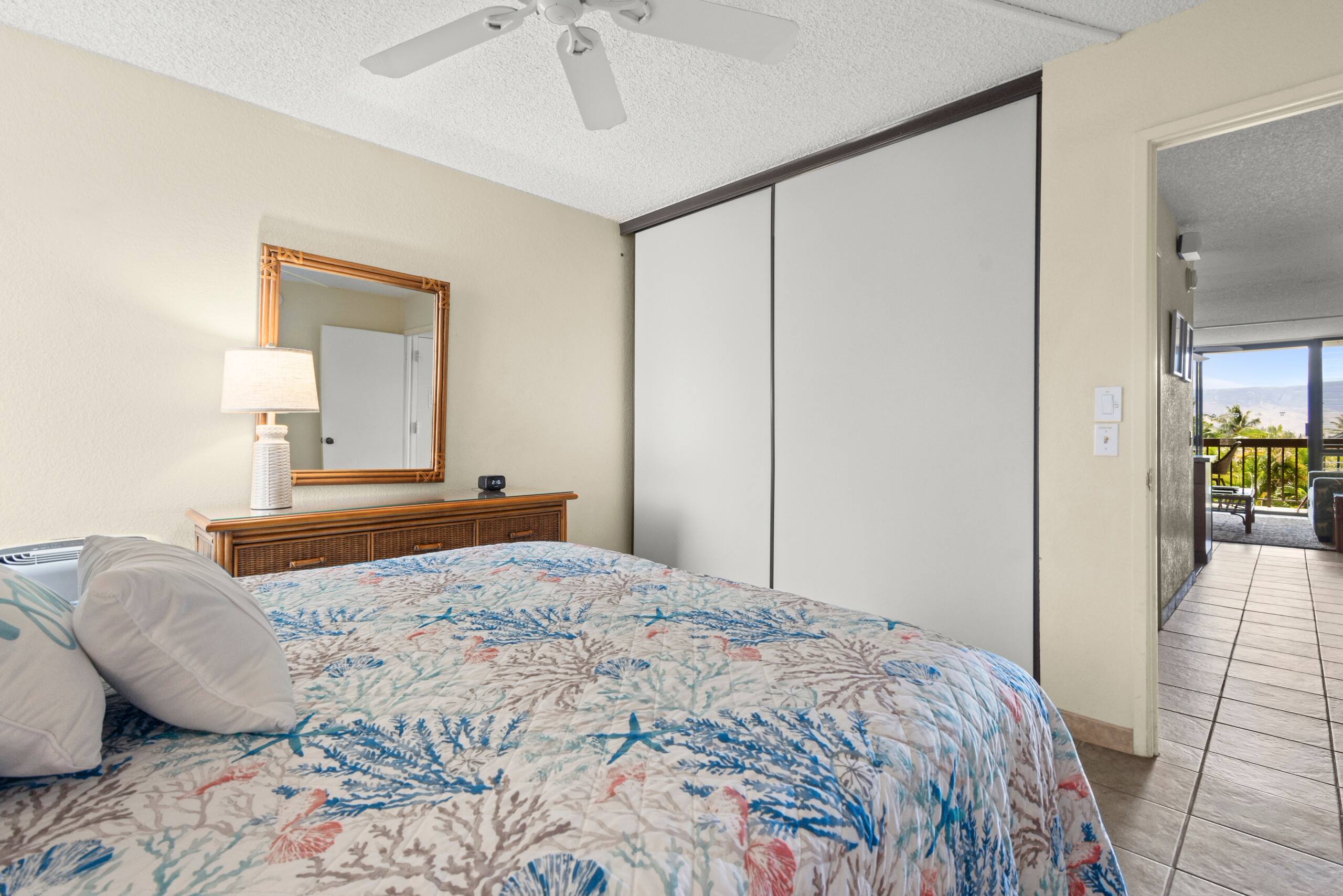 Condo in Kihei · ★4.5 · 1 bedroom · 2 beds · 1 shared bath - Image 14