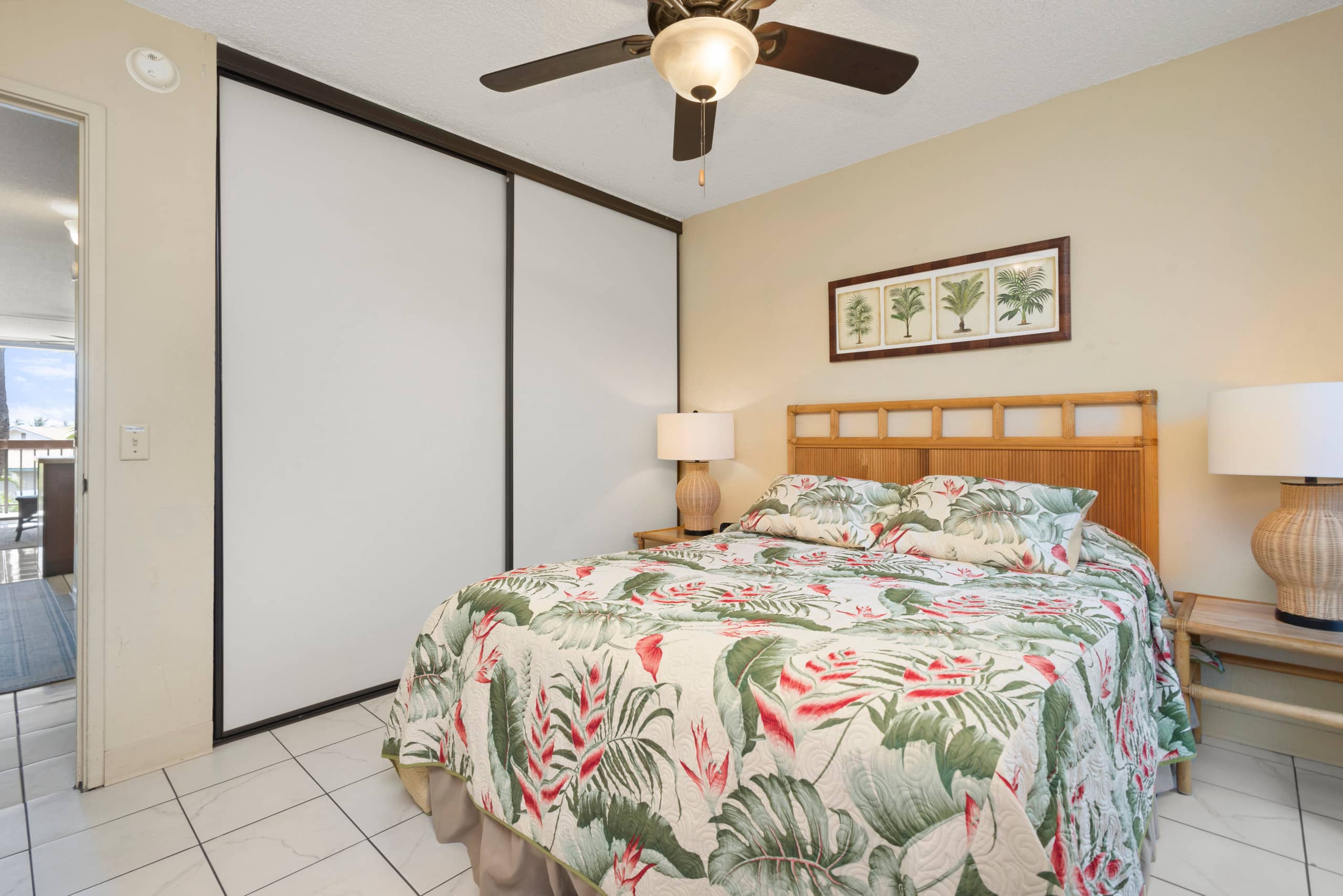 Condo in Kihei · ★4.17 · 1 bedroom · 2 beds · 1 bath - Image 17