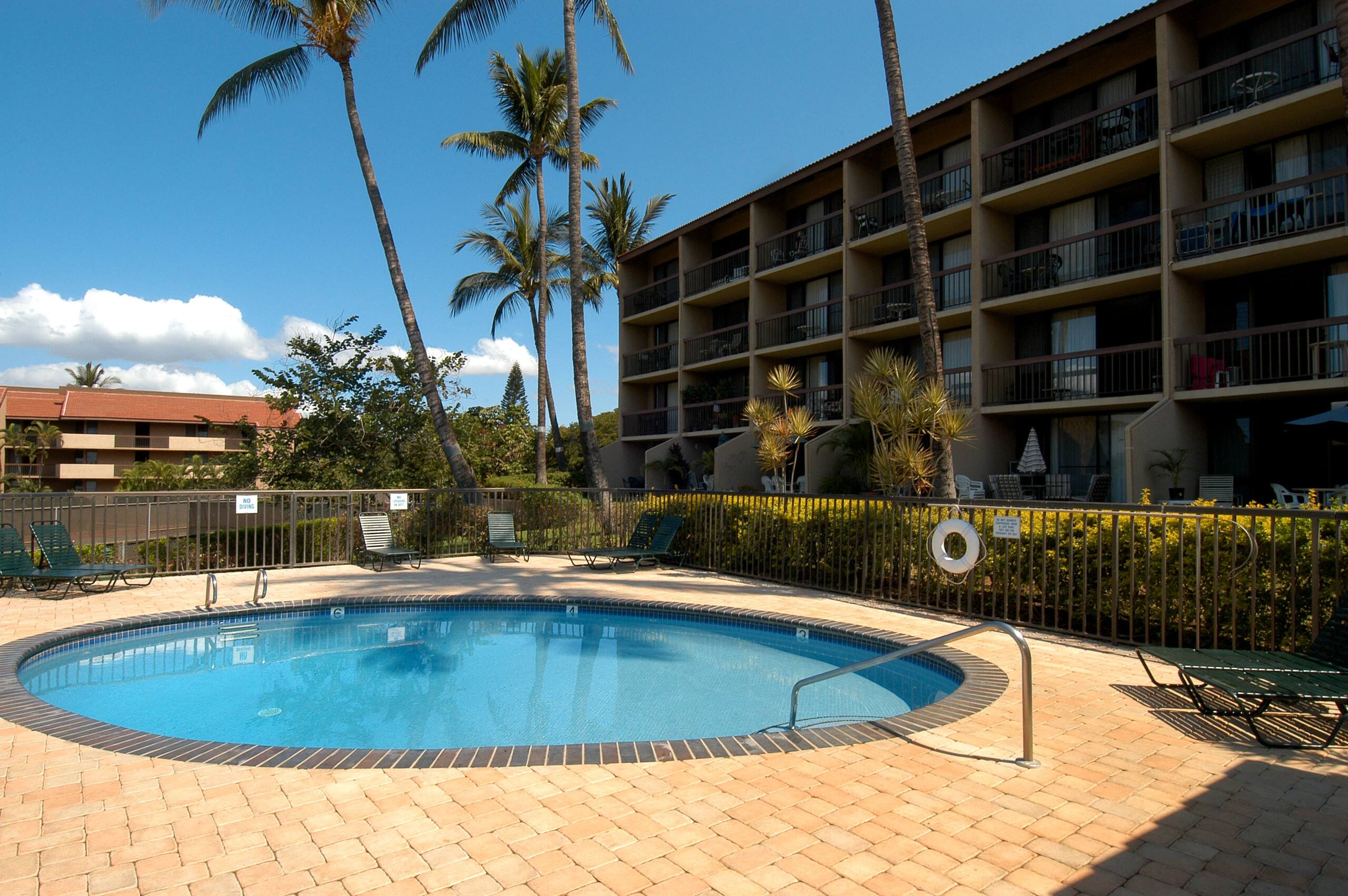 Condo in Kihei · ★4.17 · 1 bedroom · 2 beds · 1 bath - Image 35