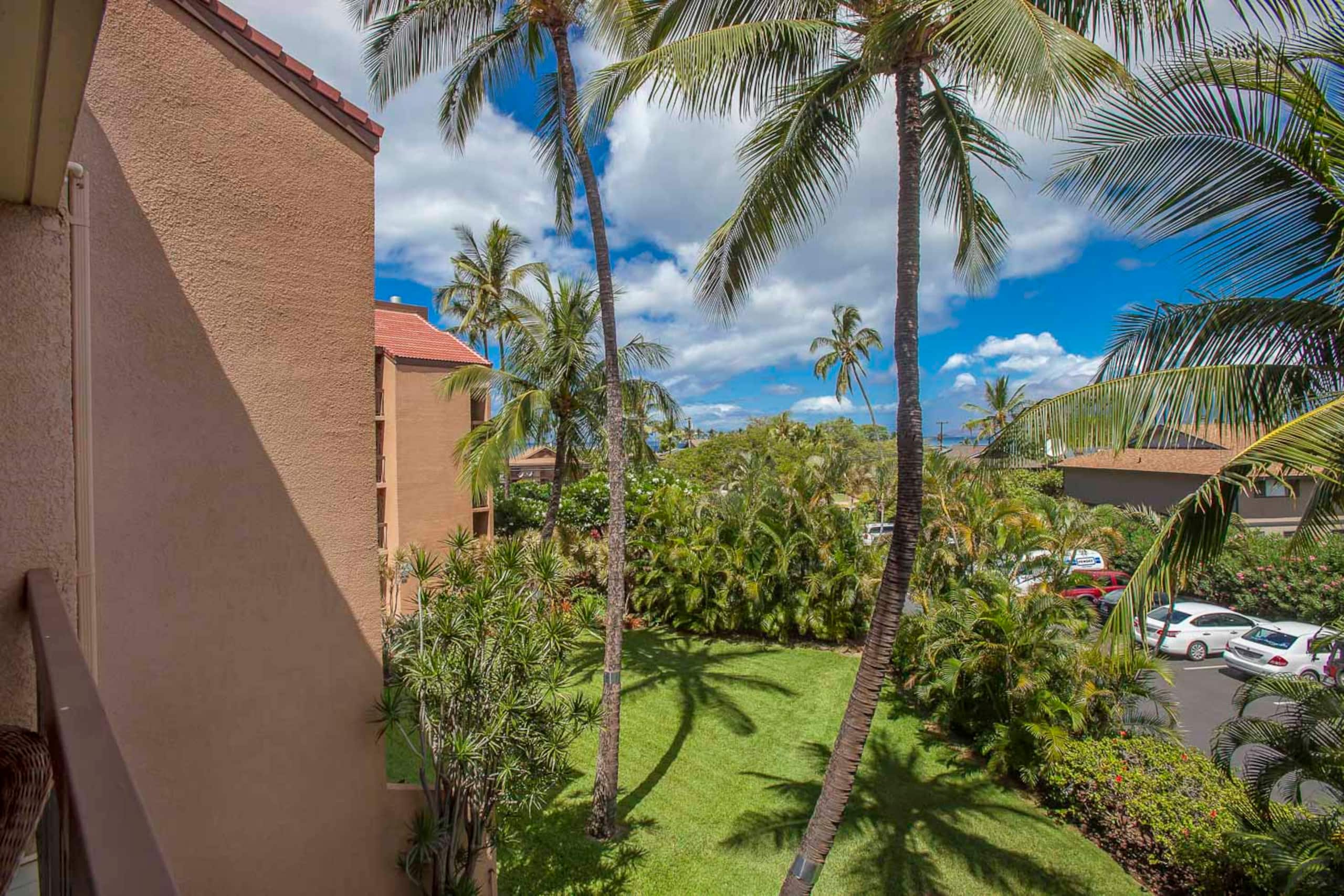 Condo in Kihei · ★4.17 · 1 bedroom · 2 beds · 1 bath - Image 23