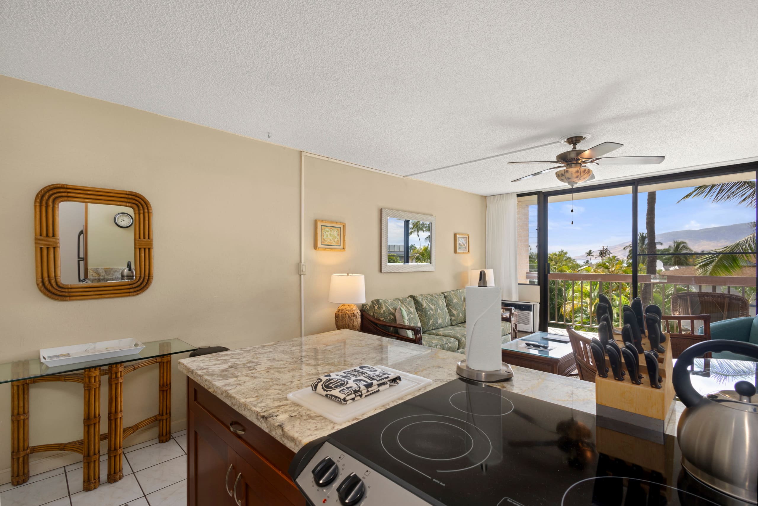 Condo in Kihei · ★4.17 · 1 bedroom · 2 beds · 1 bath - Image 8