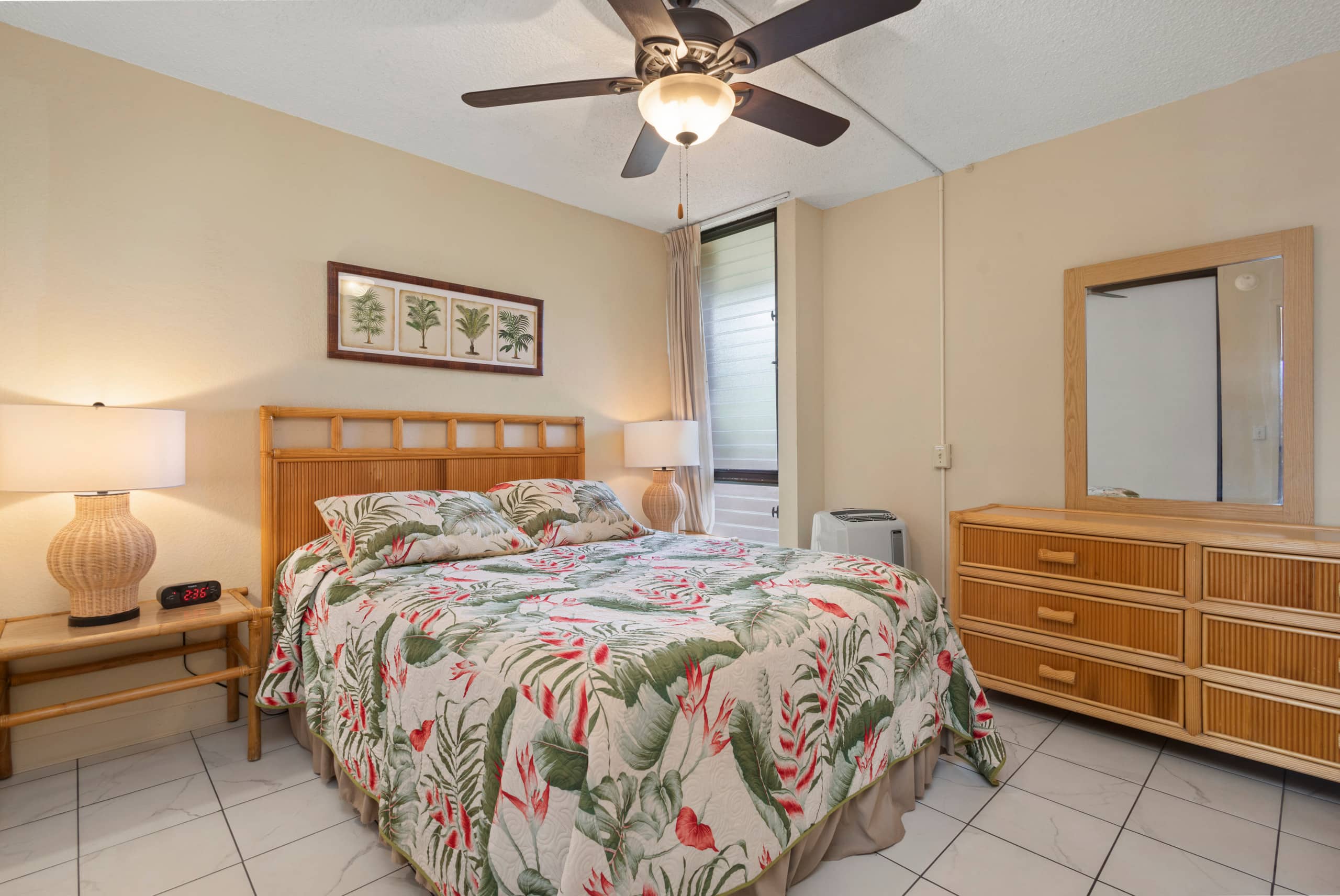 Condo in Kihei · ★4.17 · 1 bedroom · 2 beds · 1 bath - Image 14