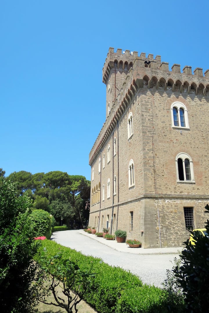 Castiglioncello Vacation Rentals & Homes - Toscana, Italy | Airbnb