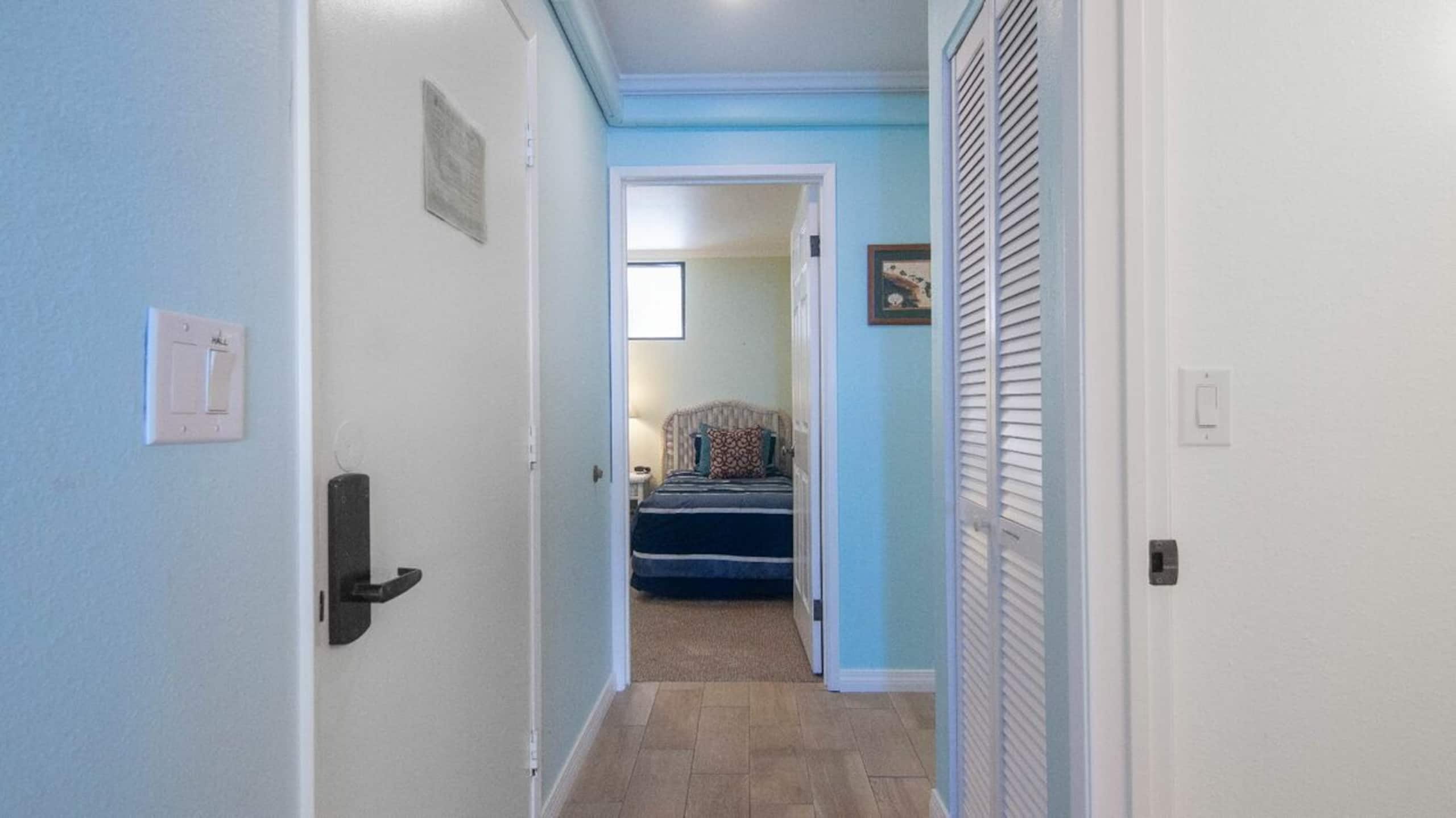 Condo in Kailua-Kona · ★4.71 · 2 bedrooms · 3 beds · 2 baths - Image 7