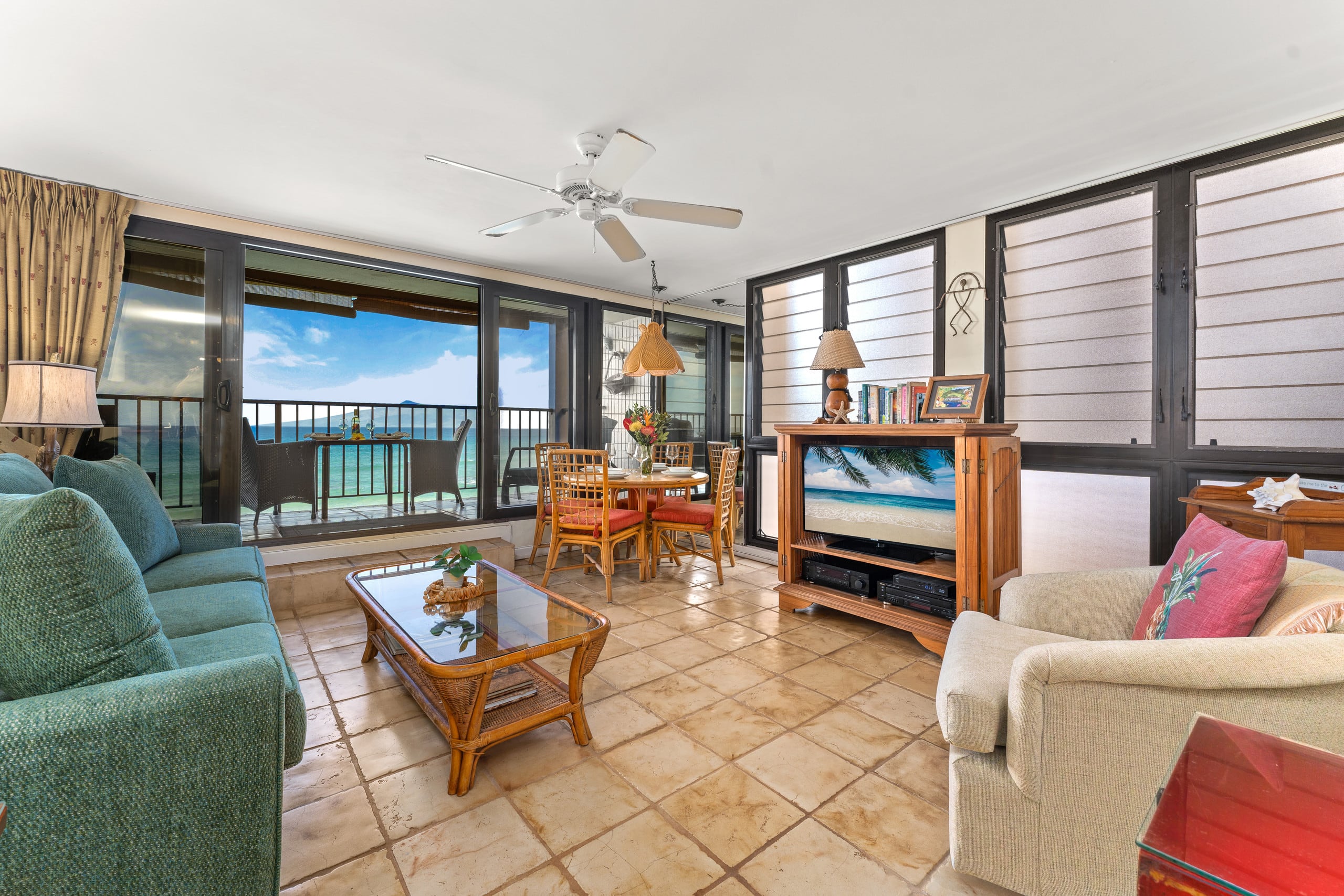 Condo in Lahaina · ★4.87 · 1 bedroom · 1 bed · 1 bath - Image 2