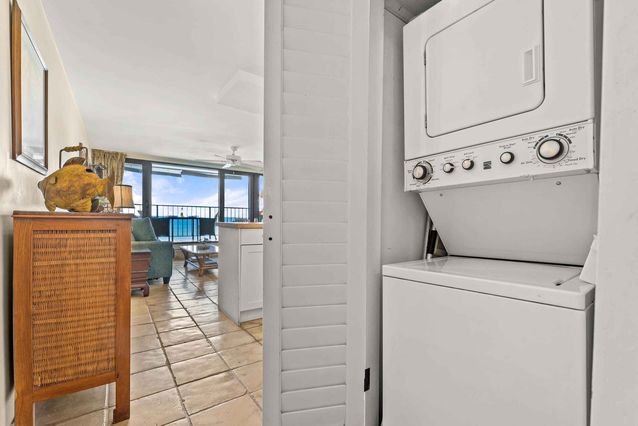 Condo in Lahaina · ★4.87 · 1 bedroom · 1 bed · 1 bath - Image 37