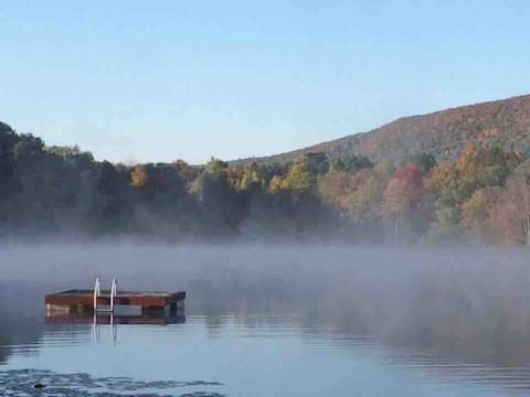 Stissing Lake House | Hudson Valley Lake Front