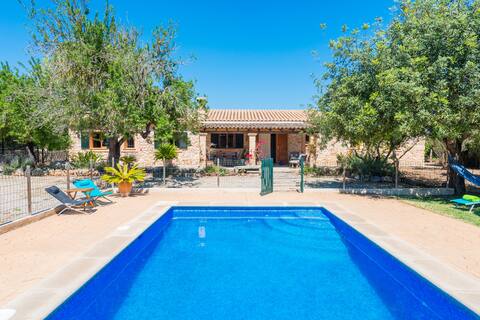 Successful Airbnb property: Can Rafalino in Inca