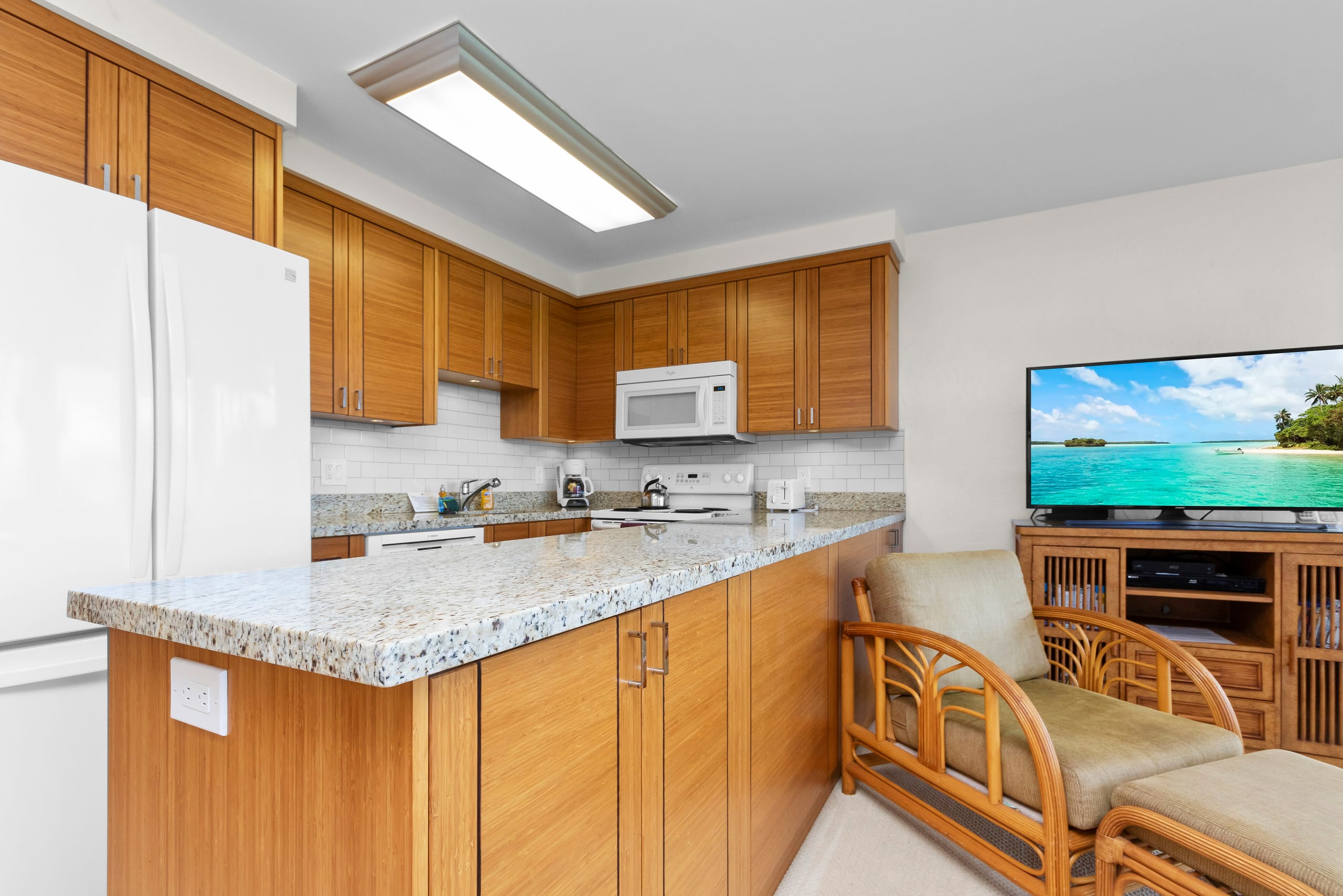 Condo in Kihei · ★4.67 · 1 bedroom · 2 beds · 1.5 baths - Image 10