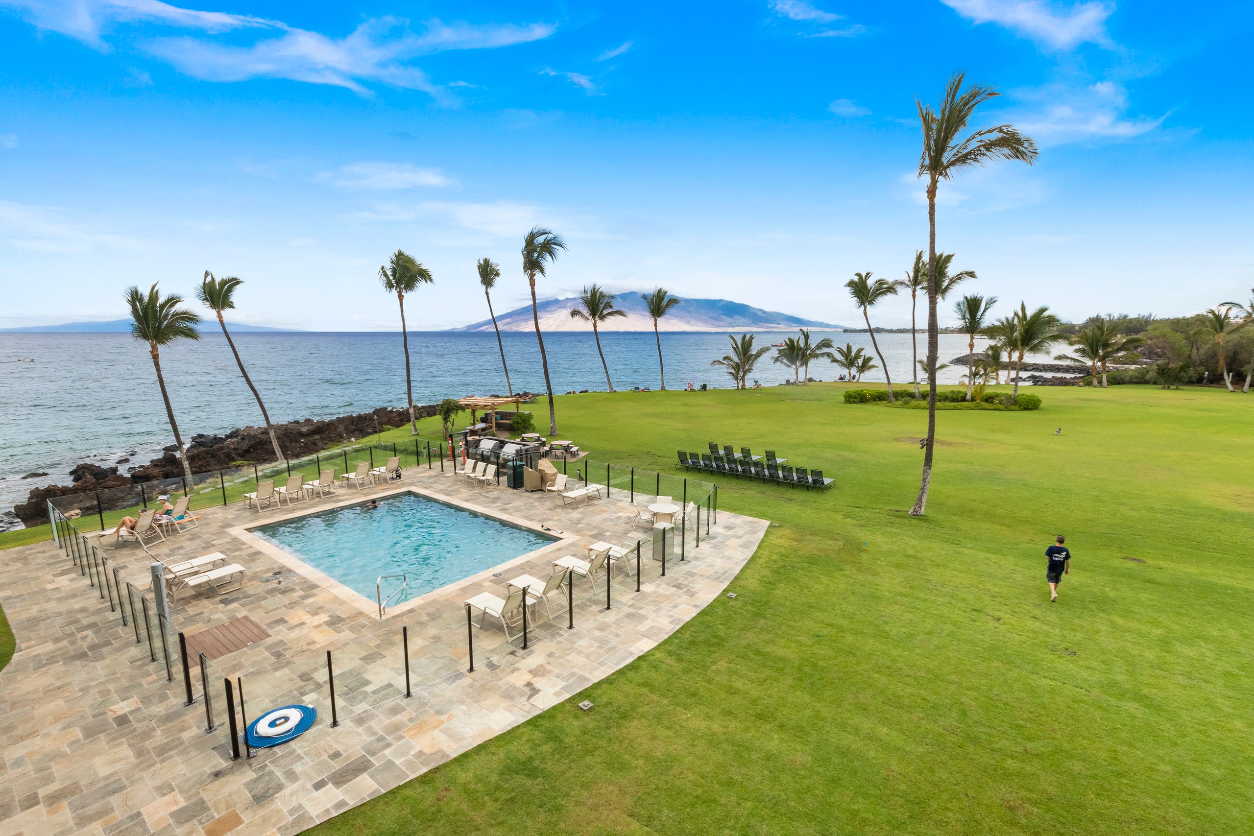 Condo in Kihei · ★4.67 · 1 bedroom · 2 beds · 1.5 baths - Image 24