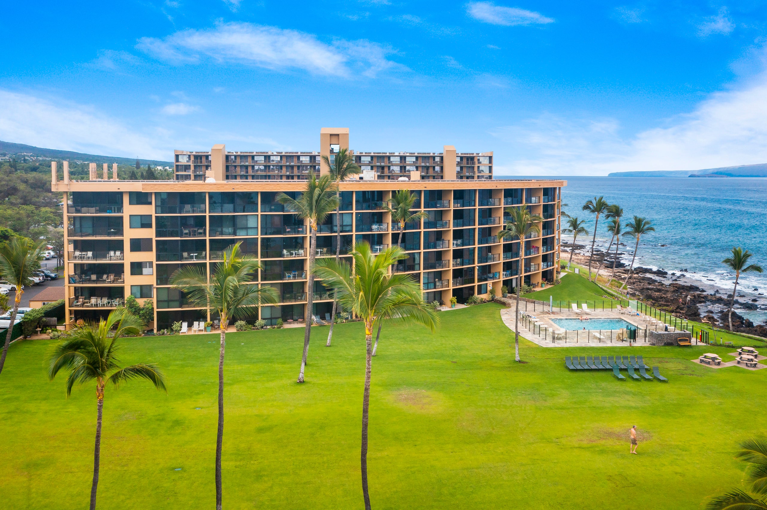 Condo in Kihei · ★4.67 · 1 bedroom · 2 beds · 1.5 baths - Image 37