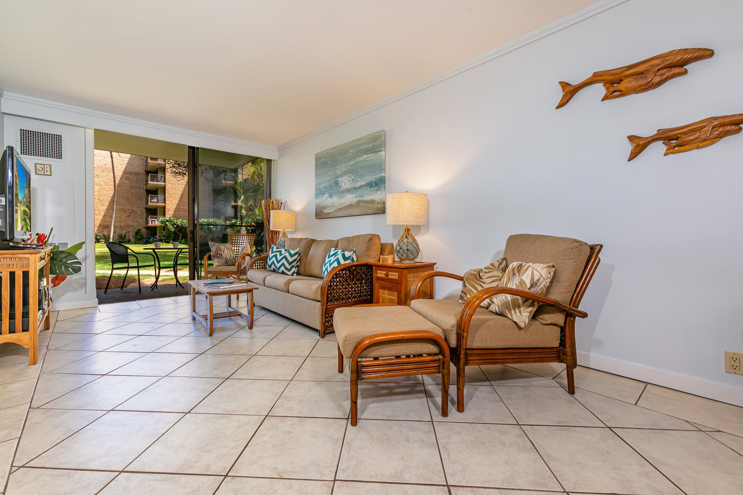 Condo in Kihei · ★4.67 · 1 bedroom · 2 beds · 1 shared bath - Image 2