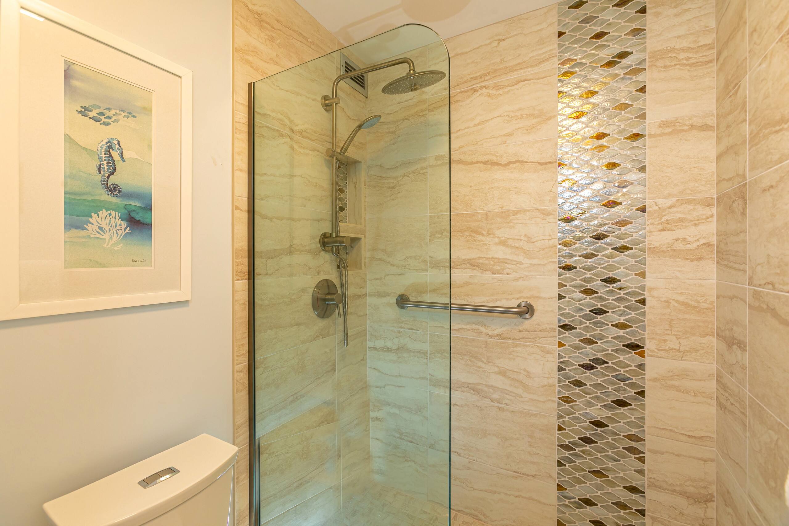 Condo in Kihei · ★4.67 · 1 bedroom · 2 beds · 1 shared bath - Image 16