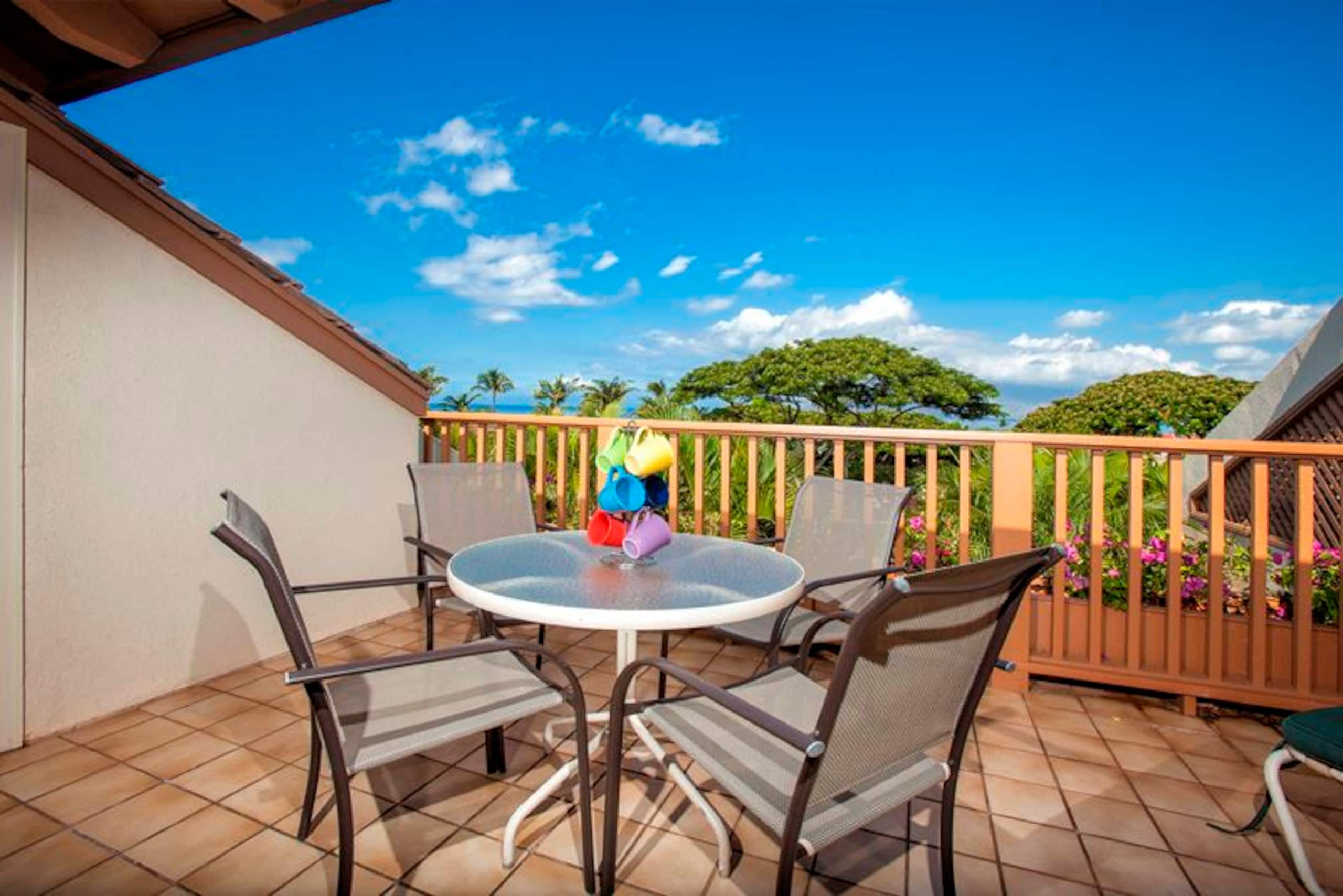 Condo in Kihei · ★5.0 · 2 bedrooms · 4 beds · 2 baths - Image 2
