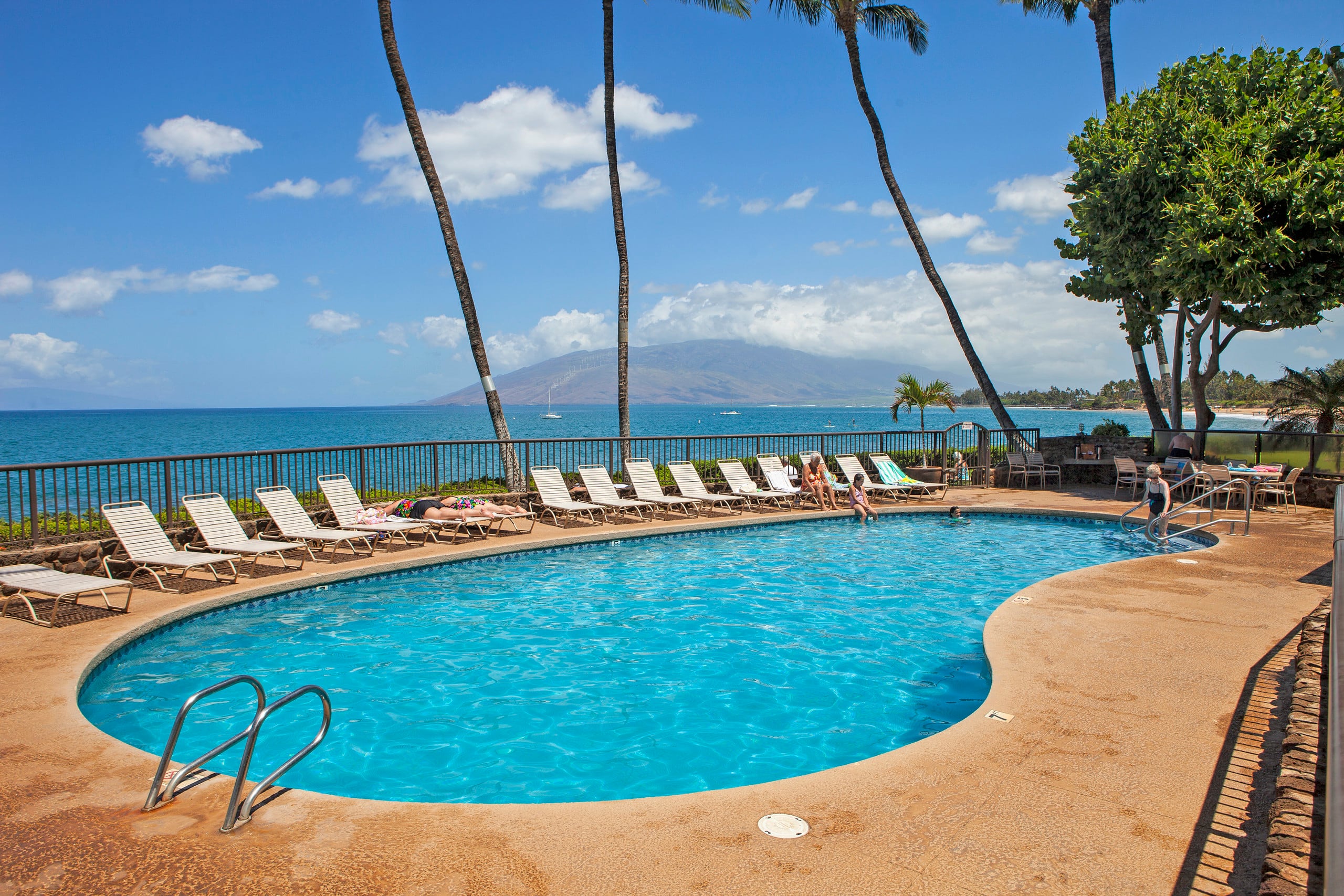Condo in Kihei · ★4.33 · 2 bedrooms · 3 beds · 2 shared baths - Image 21