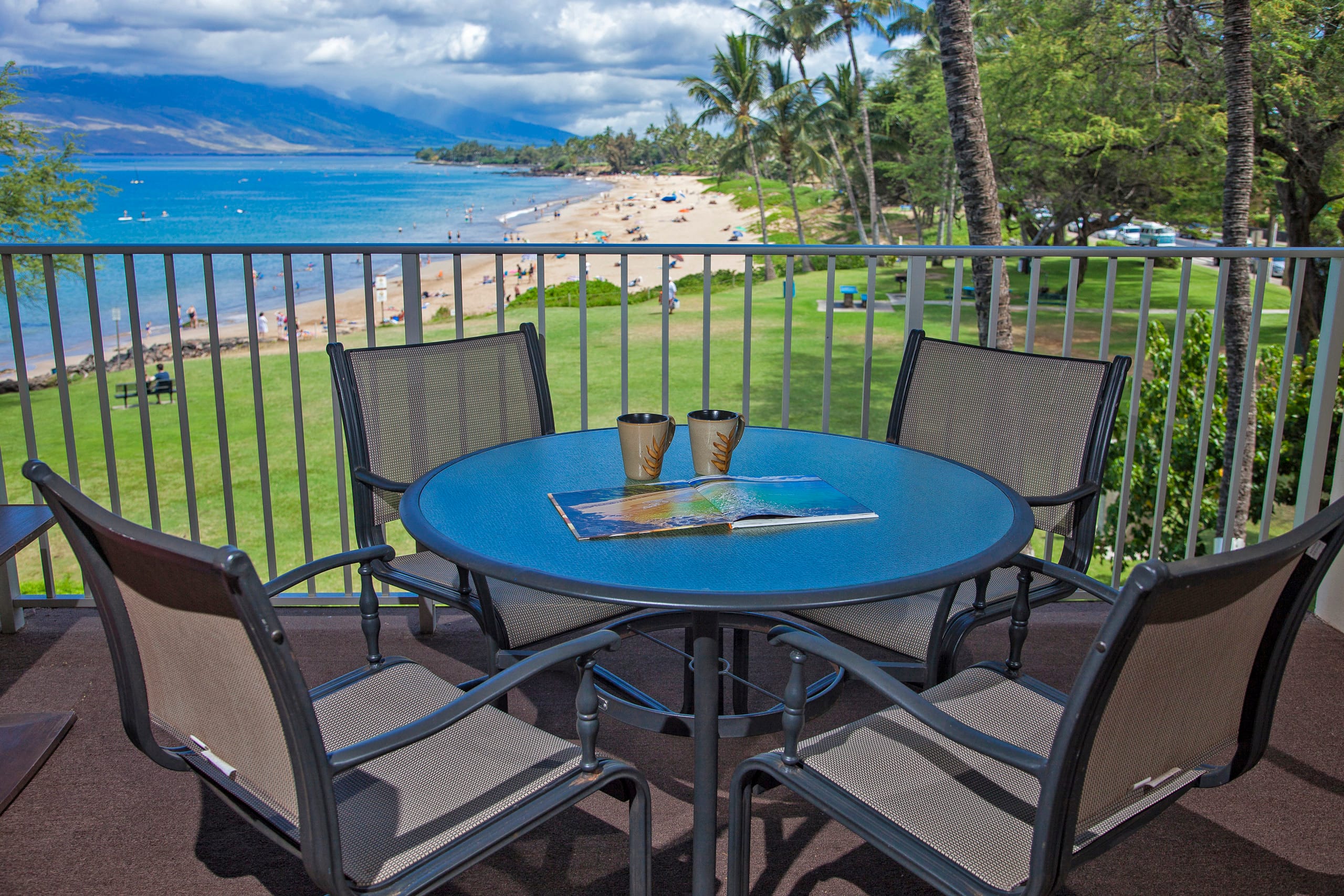 Condo in Kihei · ★4.33 · 2 bedrooms · 3 beds · 2 shared baths - Image 1
