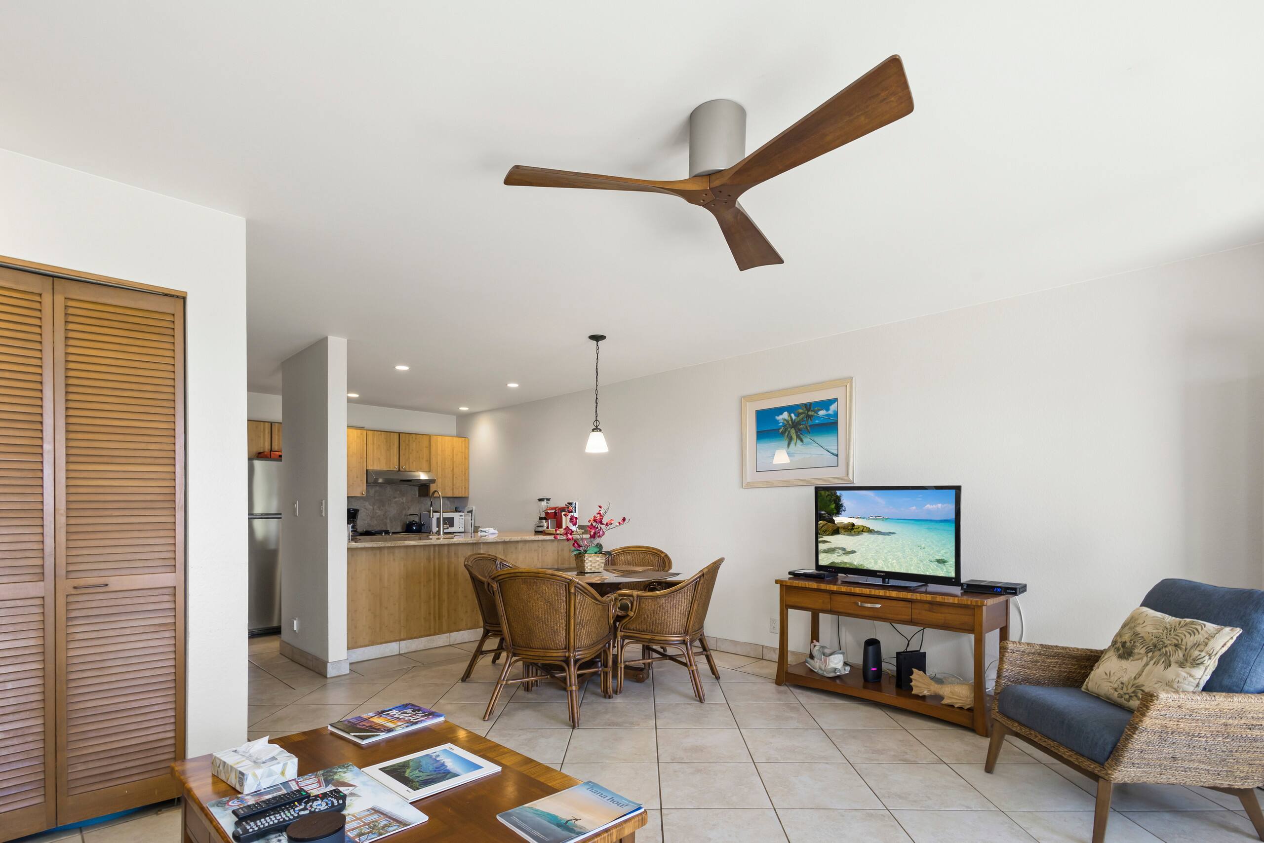 Condo in Kihei · ★4.5 · 1 bedroom · 2 beds · 2 baths - Image 8