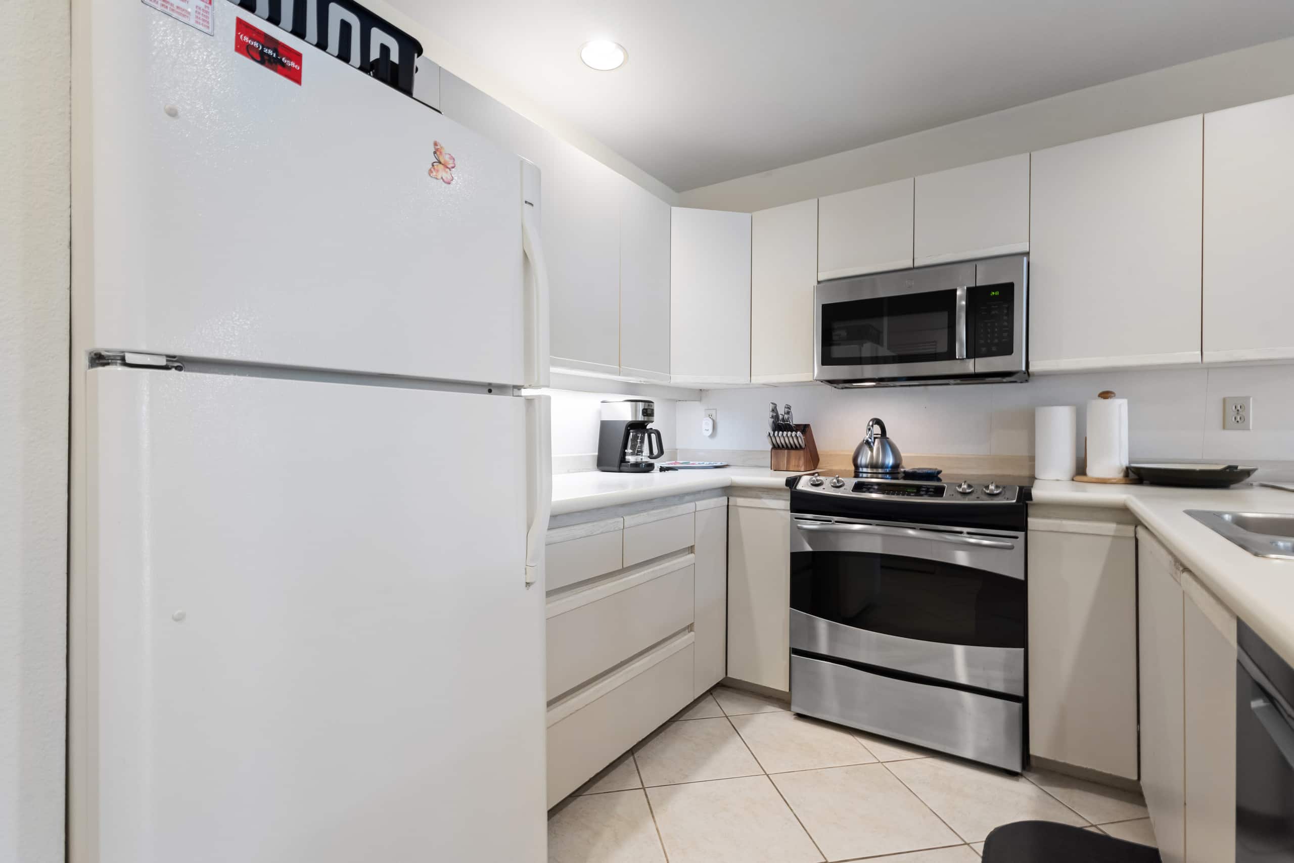 Condo in Kihei · ★4.67 · 1 bedroom · 2 beds · 2 baths - Image 10