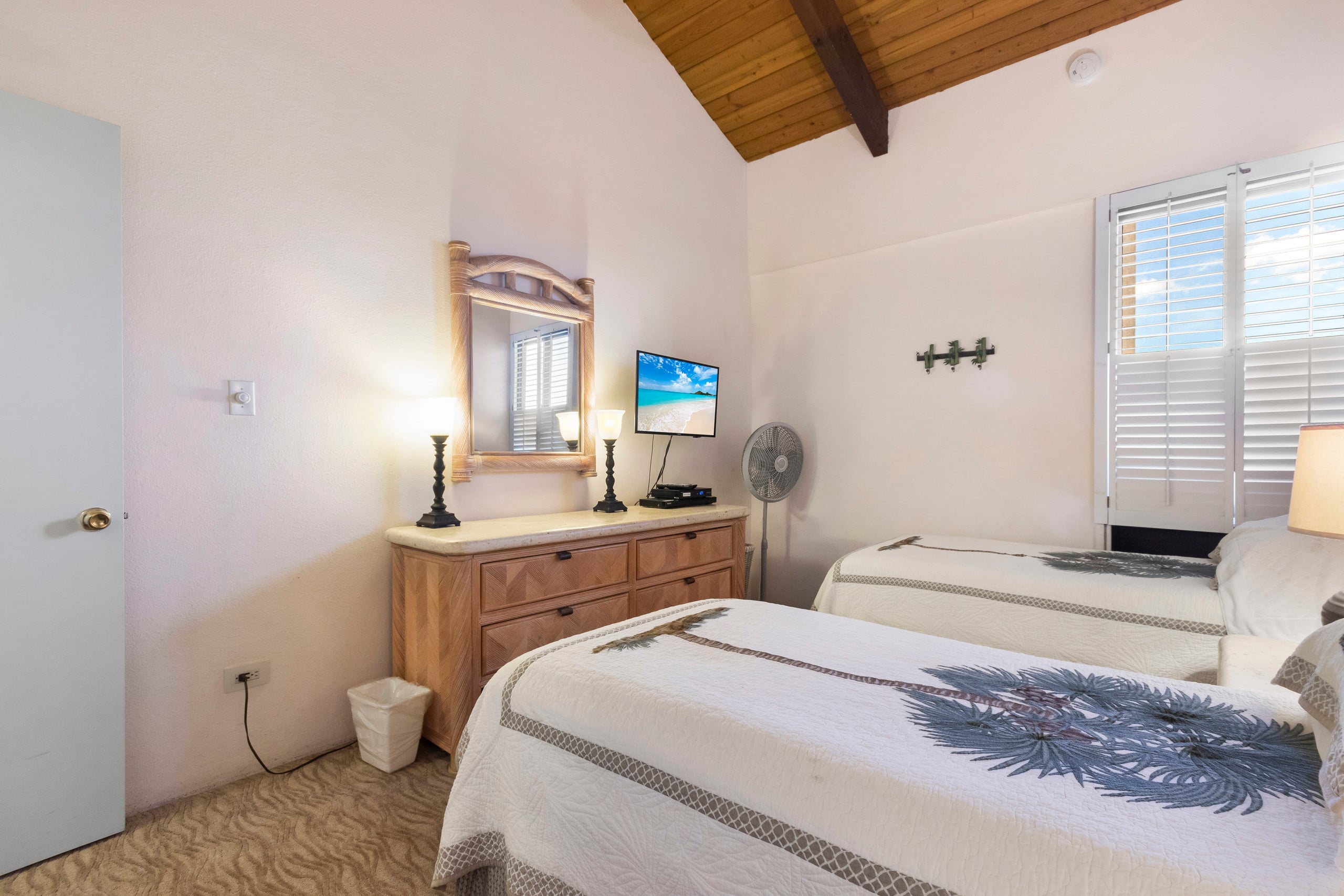 Condo in Kihei · ★4.5 · 2 bedrooms · 4 beds · 2 baths - Image 30
