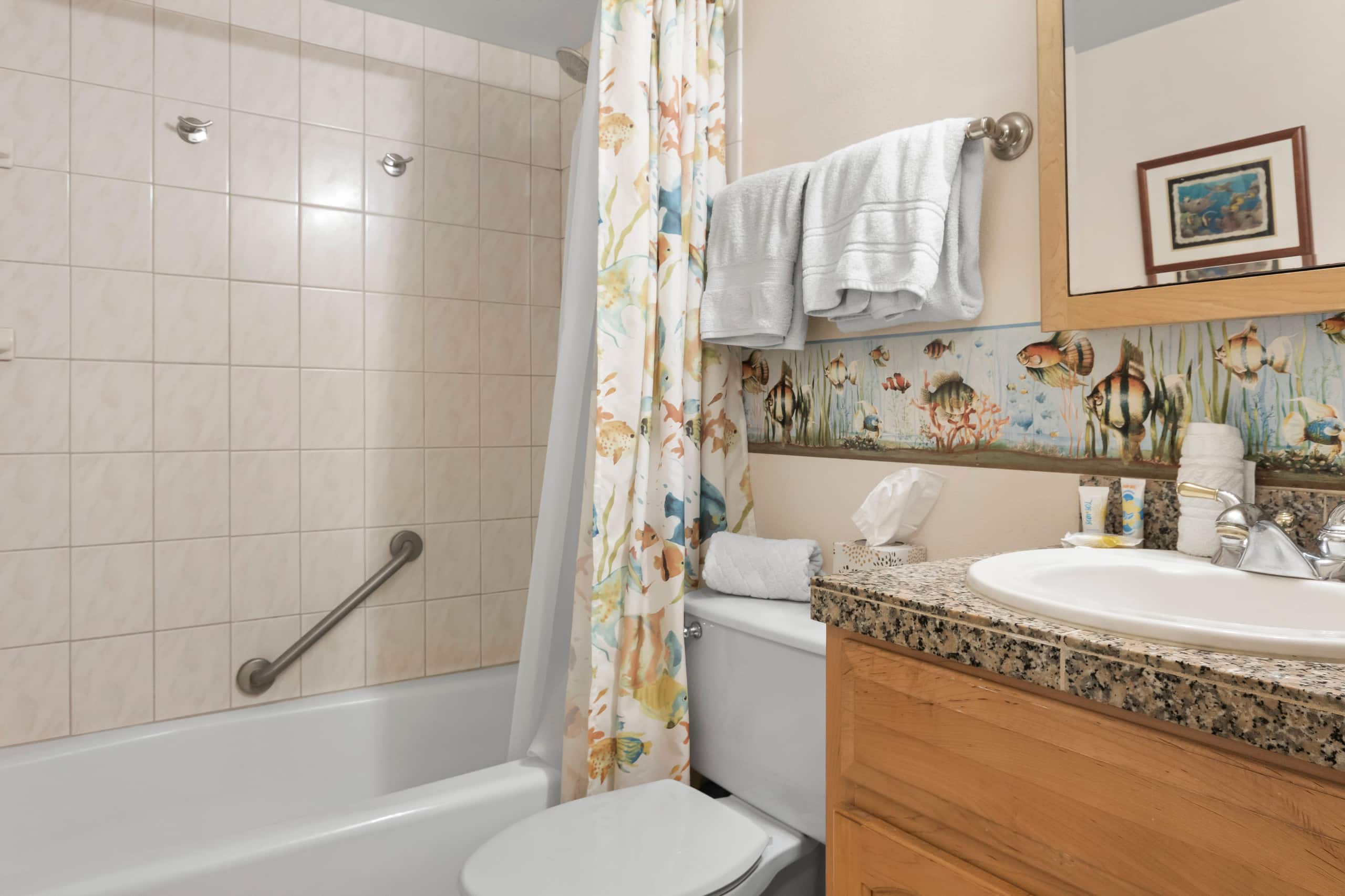 Condo in Kihei · ★4.5 · 2 bedrooms · 4 beds · 2 baths - Image 32