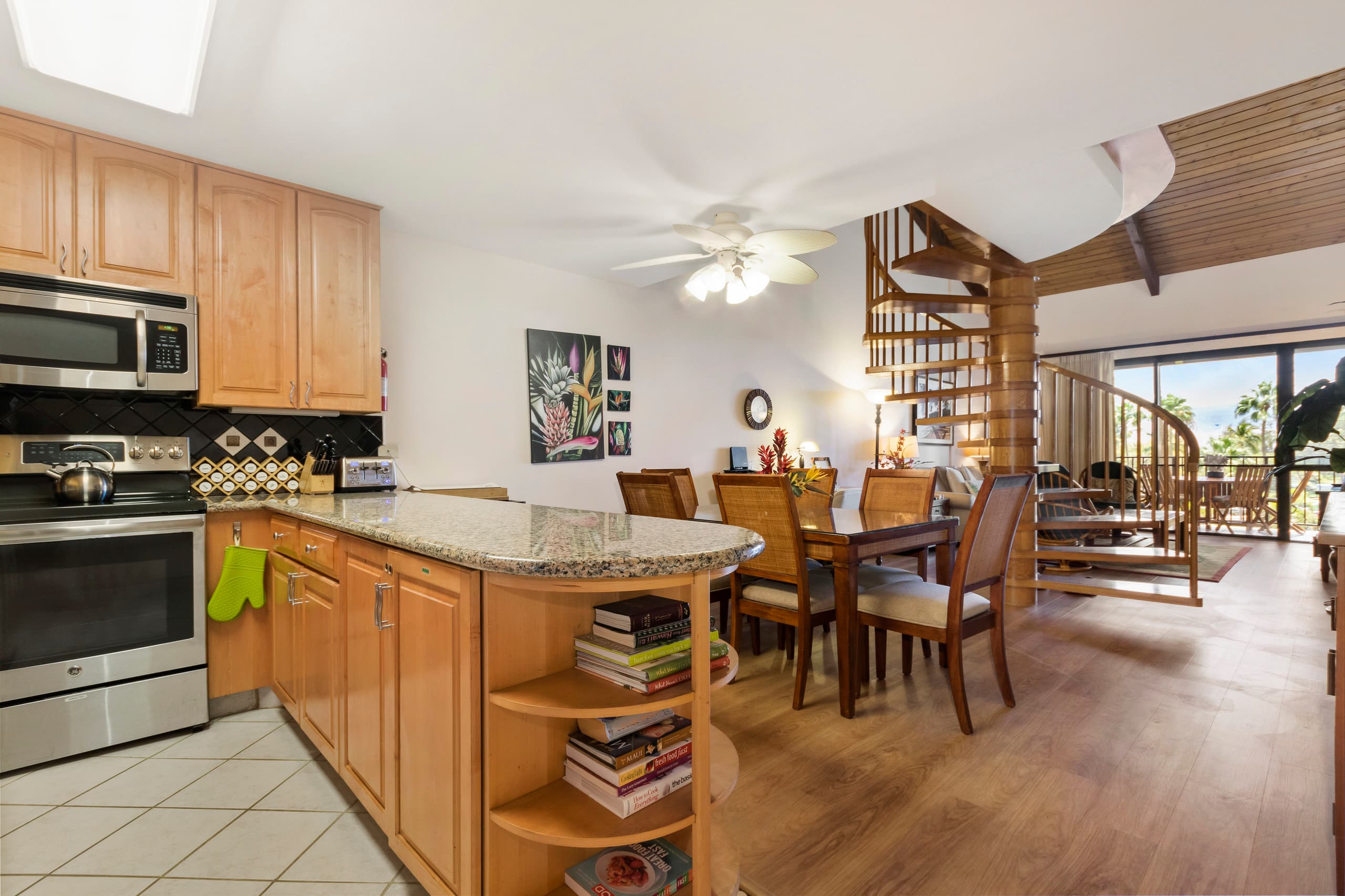 Condo in Kihei · ★4.5 · 2 bedrooms · 4 beds · 2 baths - Image 14