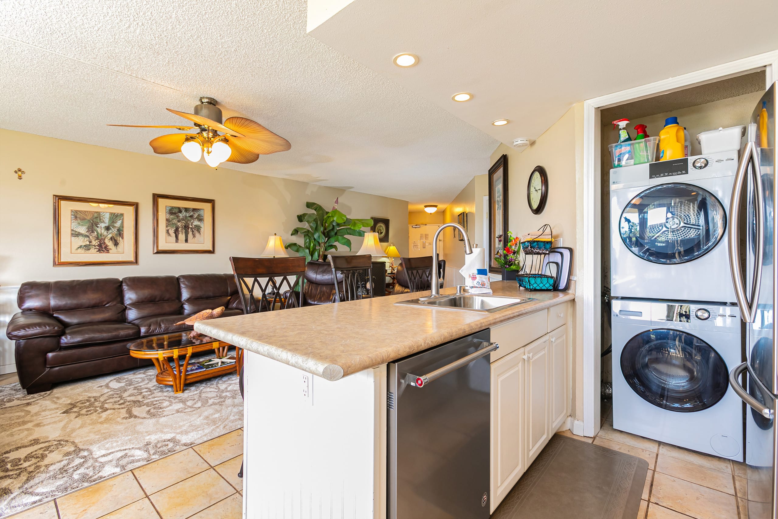 Condo in Kihei · ★4.7 · 2 bedrooms · 6 beds · 2 shared baths - Image 9