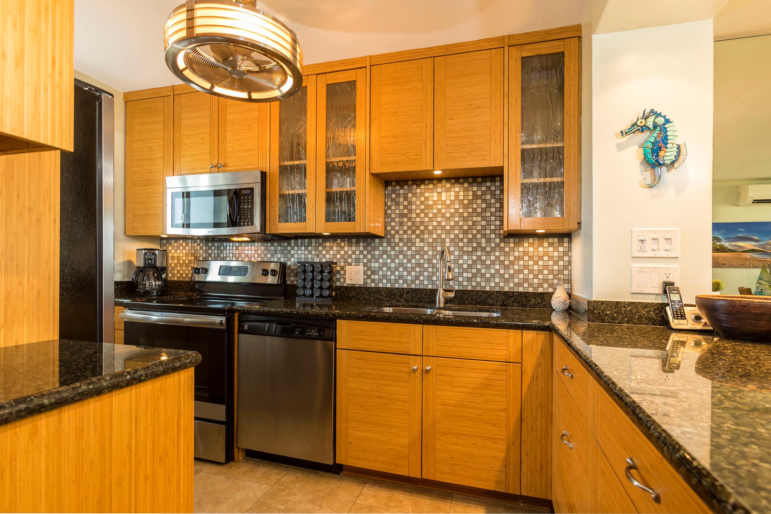 Condo in Kihei · ★4.6 · 2 bedrooms · 3 beds · 2 baths - Image 13