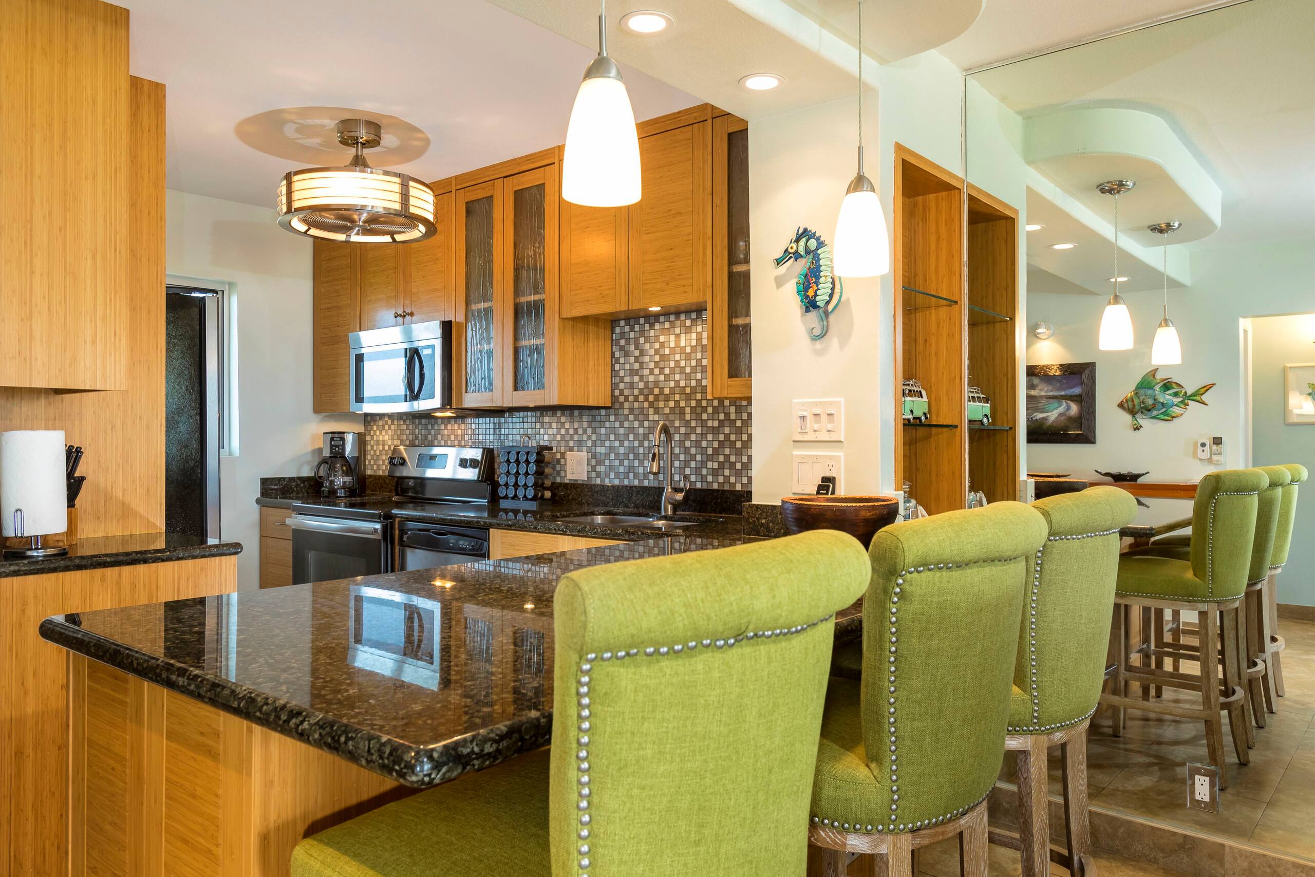 Condo in Kihei · ★4.6 · 2 bedrooms · 3 beds · 2 baths - Image 11