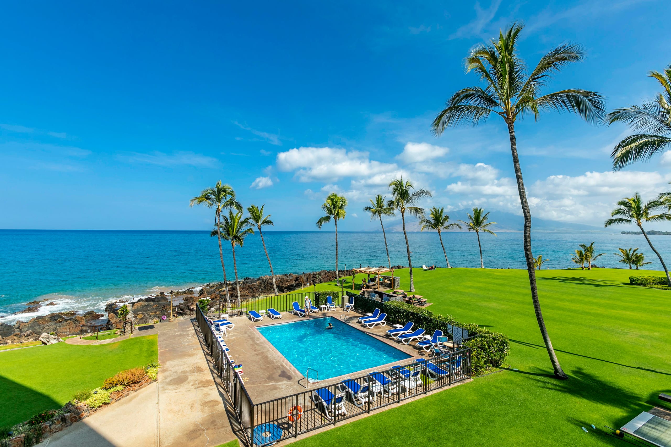 Condo in Kihei · ★4.63 · 1 bedroom · 2 beds · 1 bath - Image 2
