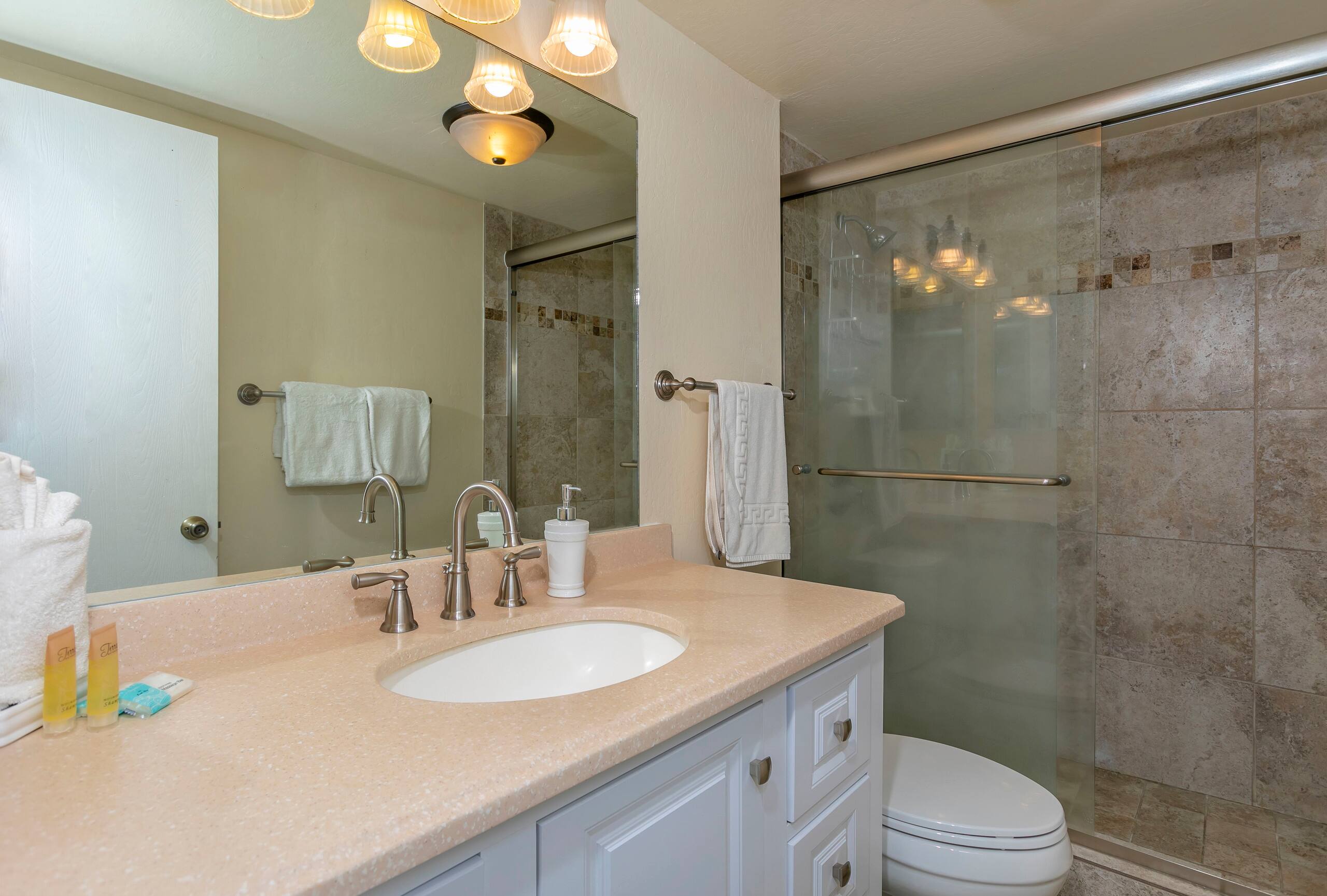 Condo in Kihei · ★4.63 · 1 bedroom · 2 beds · 1 bath - Image 14