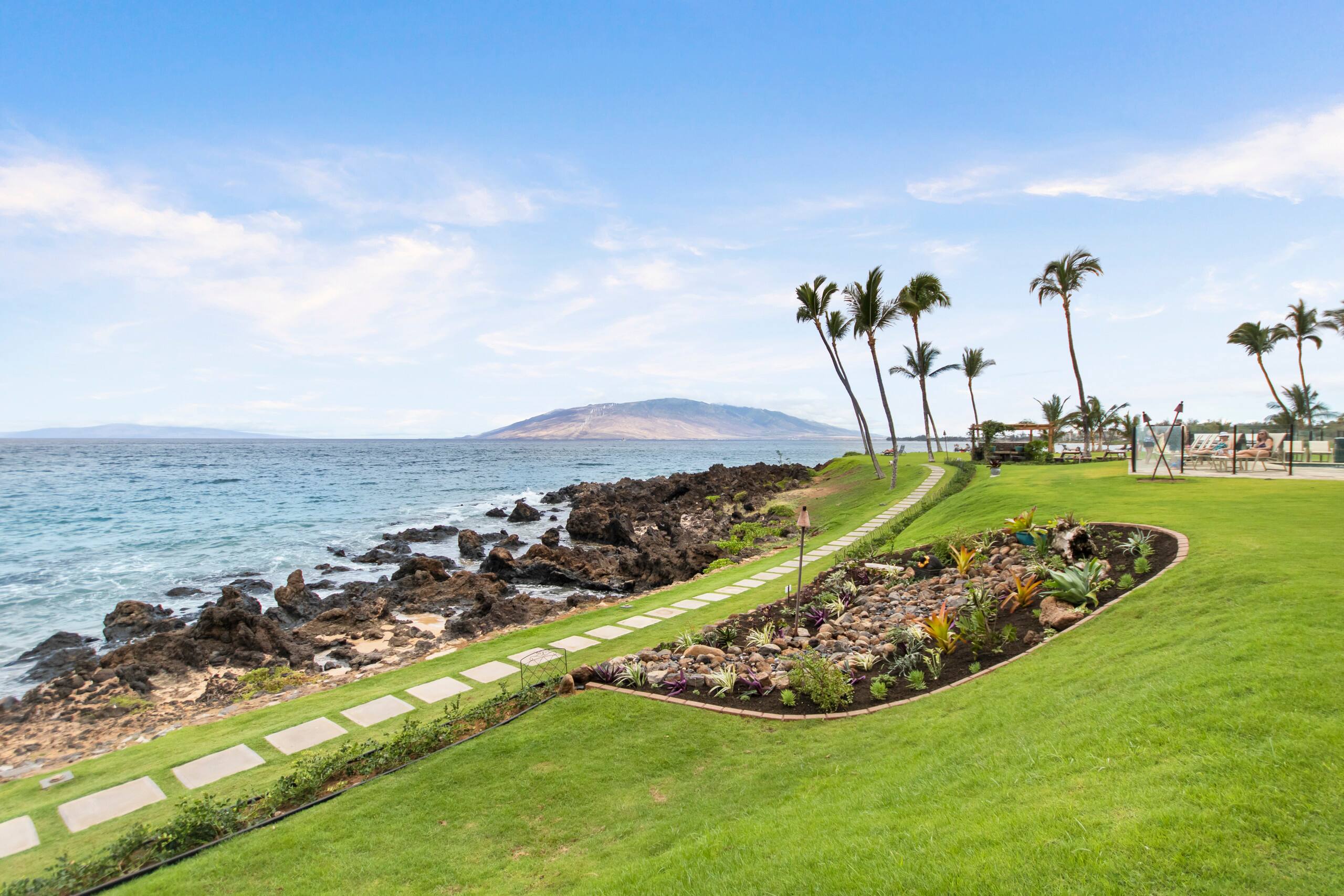 Condo in Kihei · ★4.63 · 1 bedroom · 2 beds · 1 bath - Image 29
