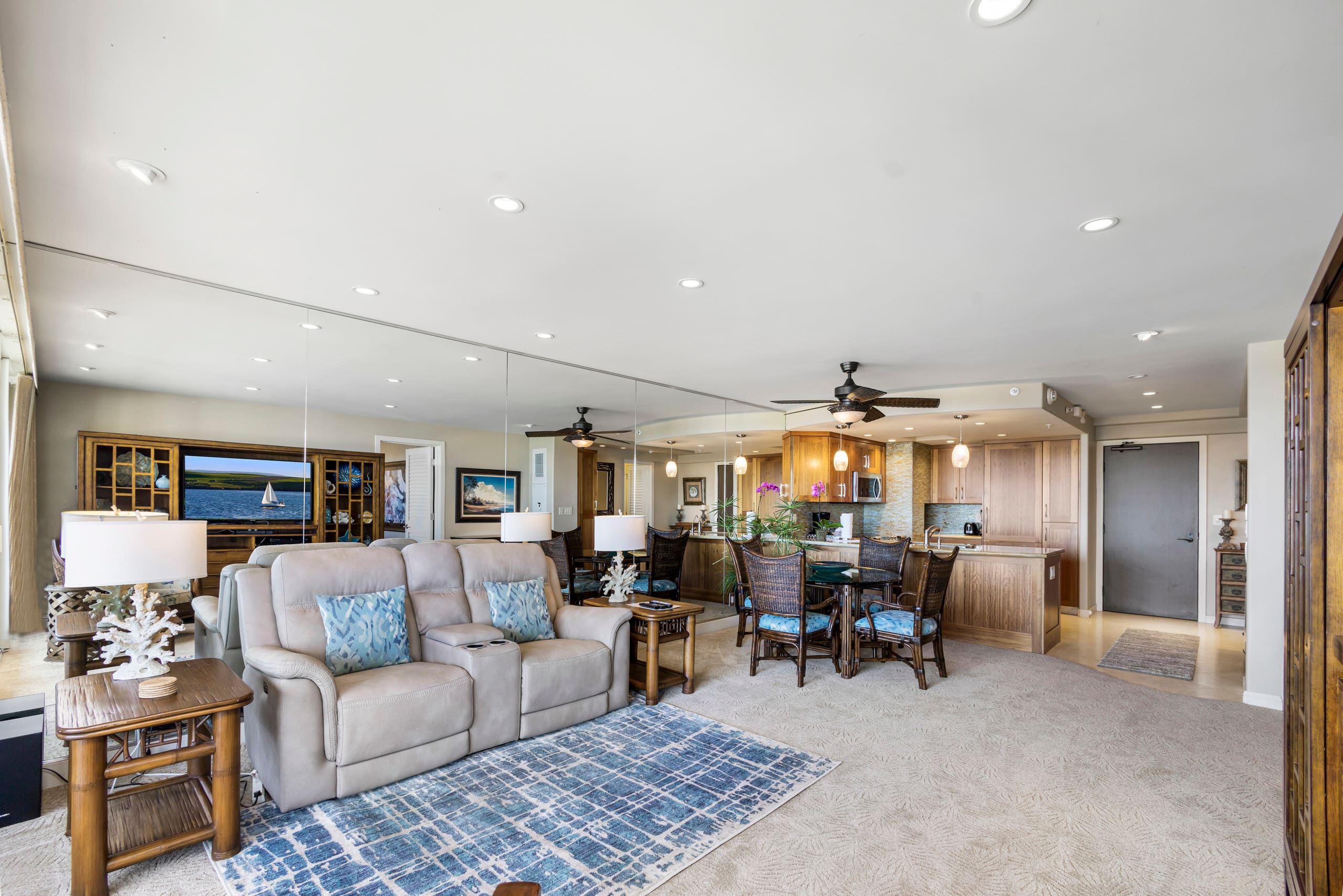 Condo in Lahaina · ★5.0 · 1 bedroom · 1 bed · 2 baths - Image 5