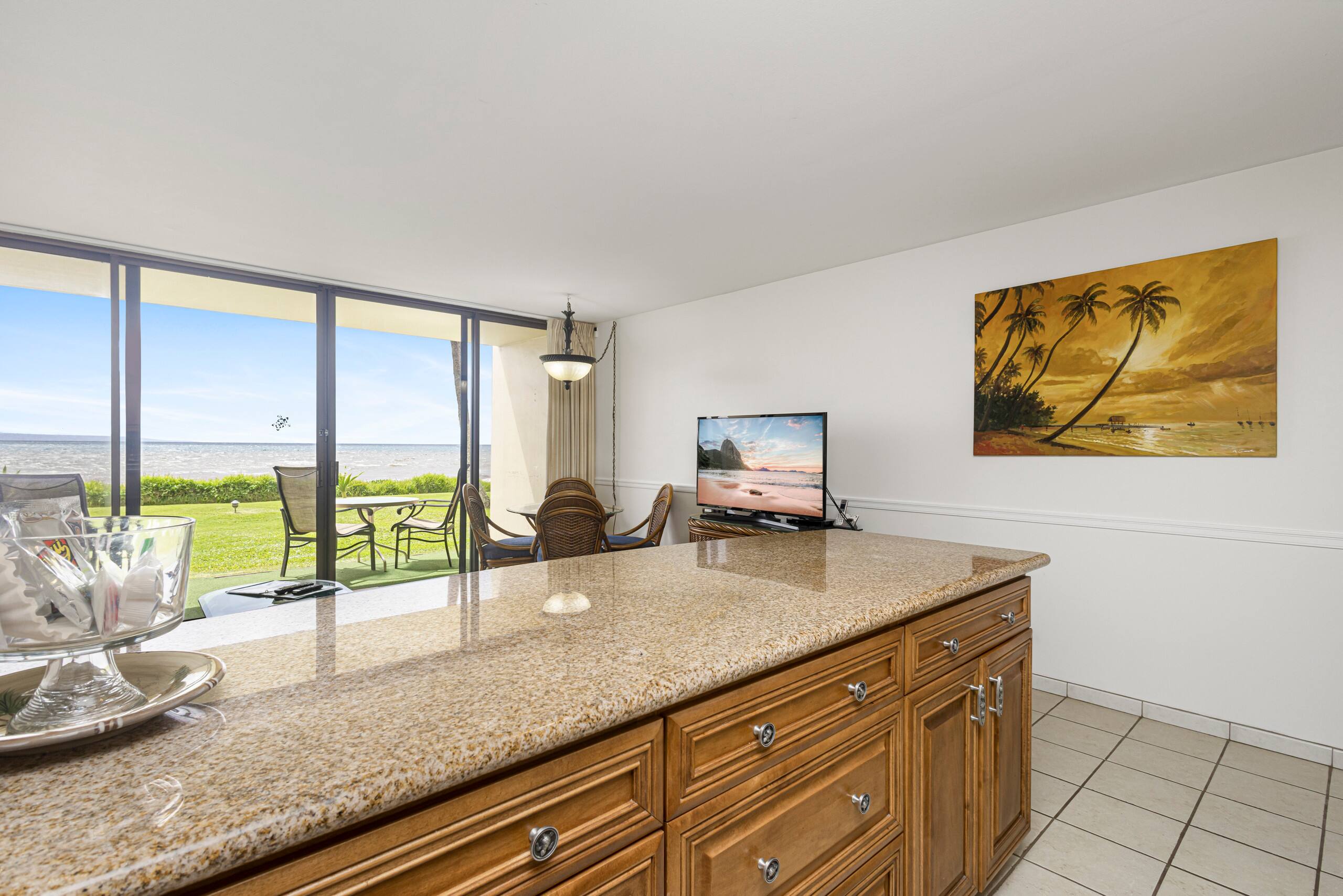 Condo in Kihei · ★5.0 · 1 bedroom · 2 beds · 1 bath - Image 12