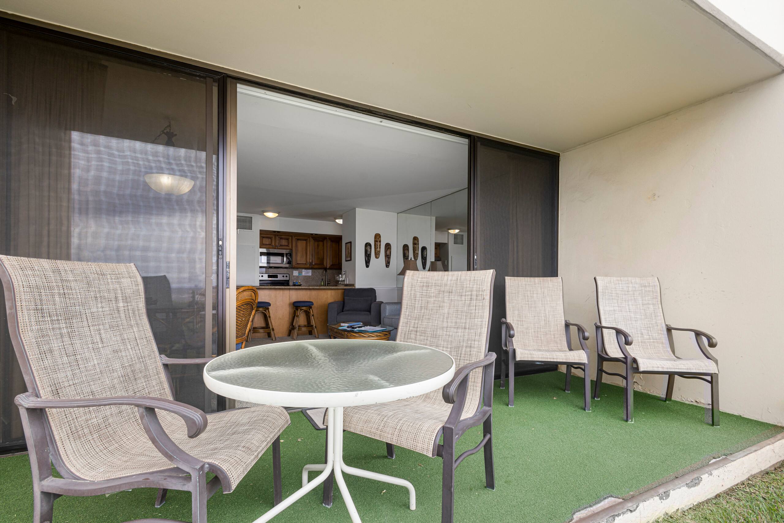 Condo in Kihei · ★5.0 · 1 bedroom · 2 beds · 1 bath - Image 5