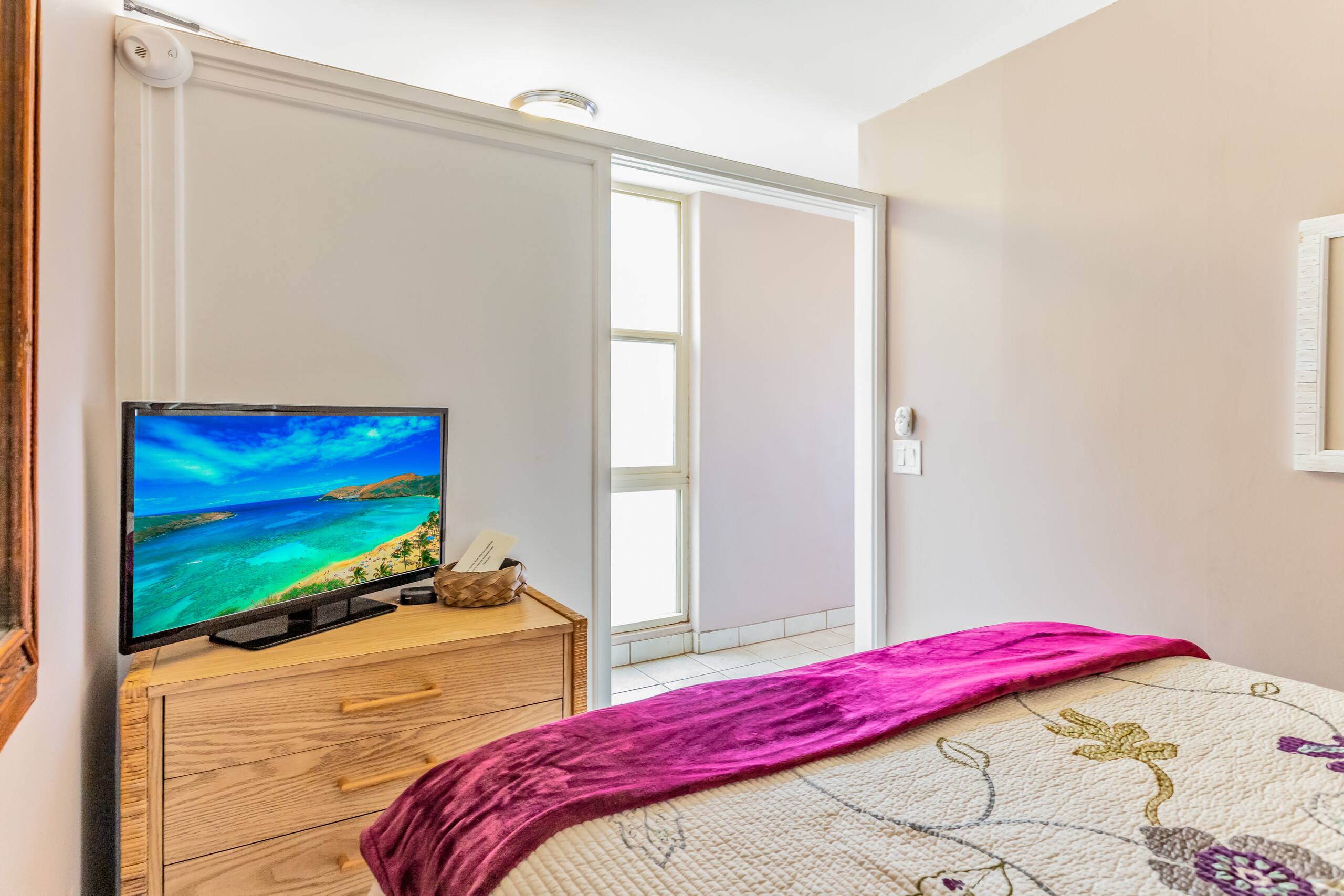 Condo in Lahaina · ★4.76 · 1 bedroom · 1 bed · 1 bath - Image 13