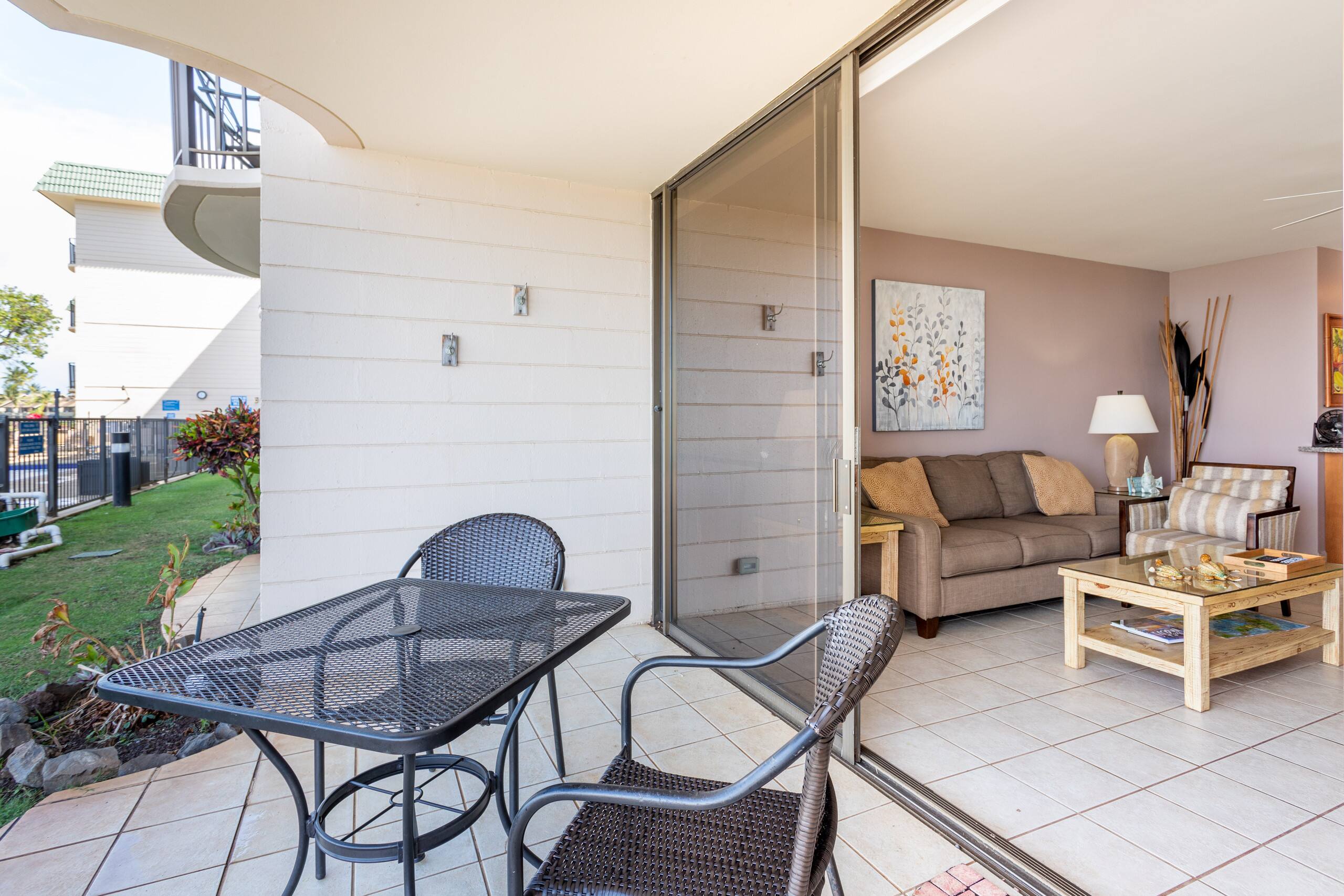 Condo in Lahaina · ★4.76 · 1 bedroom · 1 bed · 1 bath - Image 18