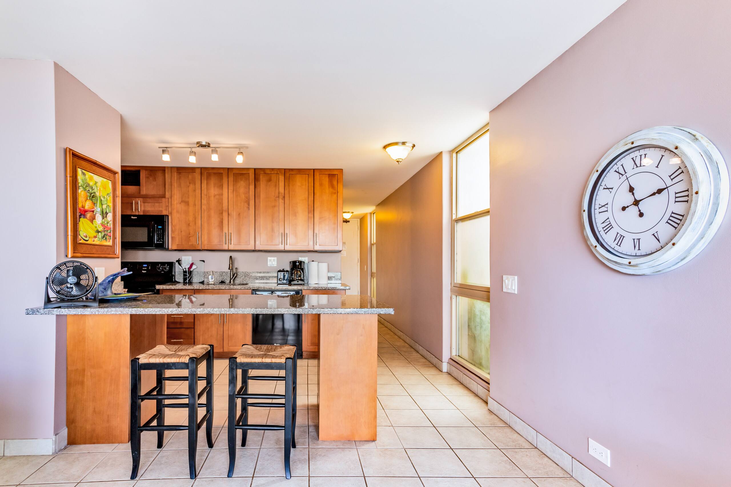 Condo in Lahaina · ★4.76 · 1 bedroom · 1 bed · 1 bath - Image 7