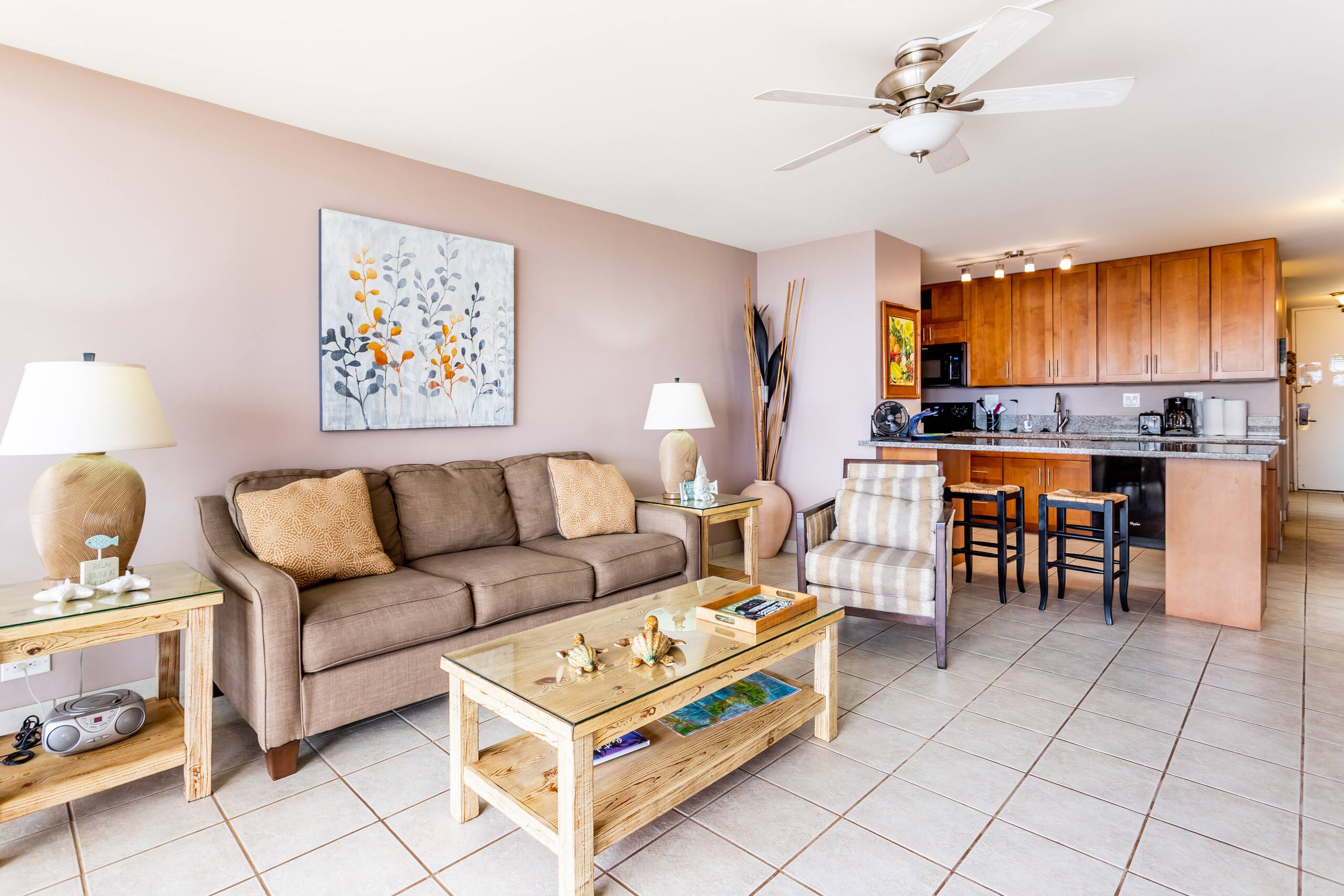 Condo in Lahaina · ★4.76 · 1 bedroom · 1 bed · 1 bath - Image 5